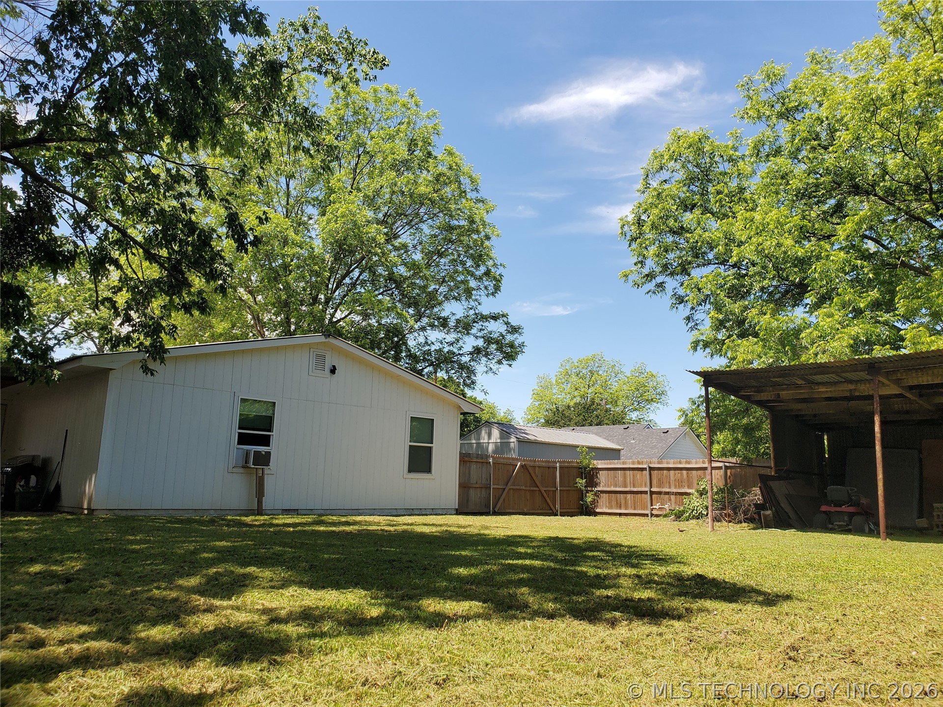 204 Curtis Calera OK 74730