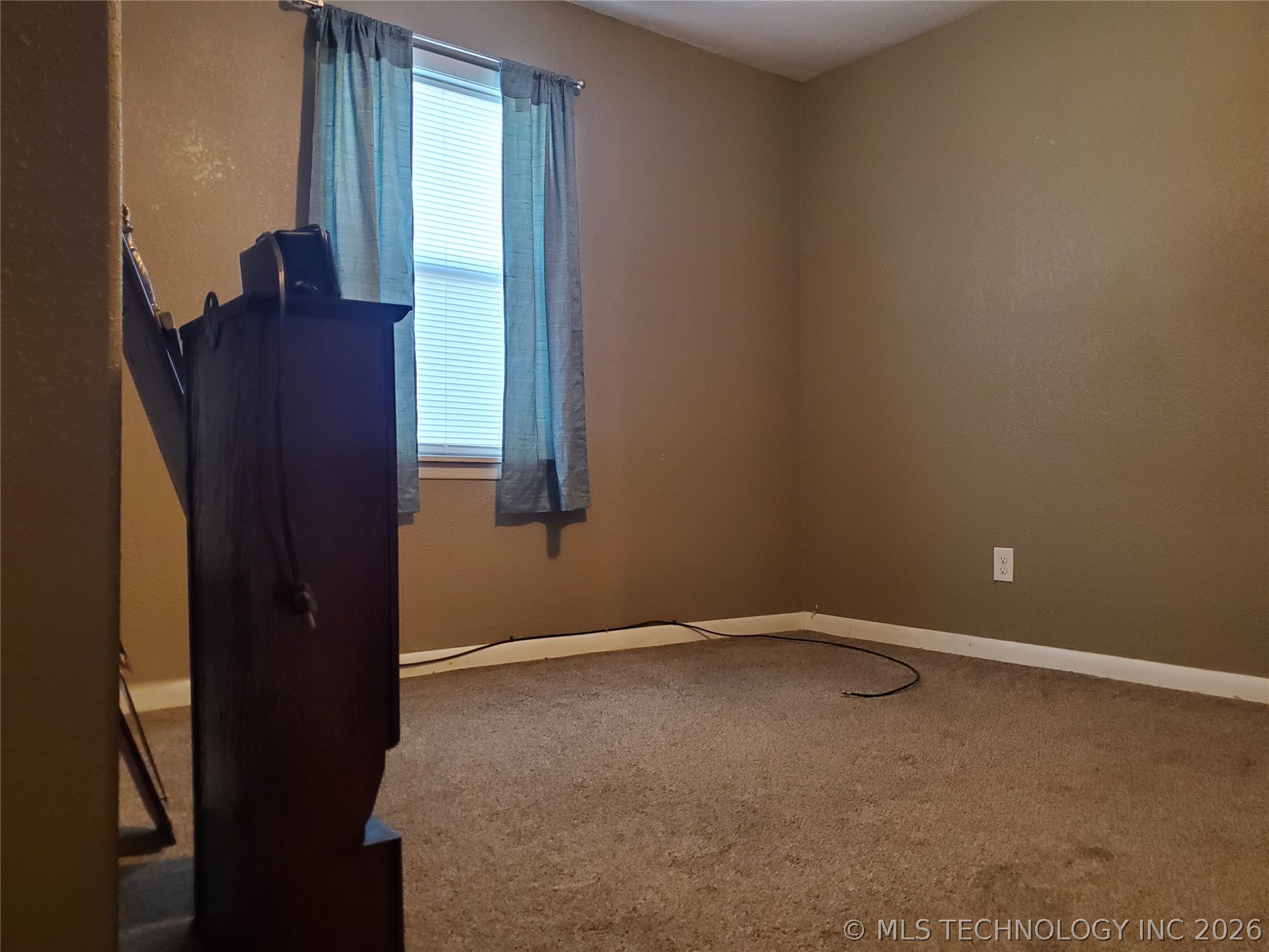 204 Curtis Calera OK 74730