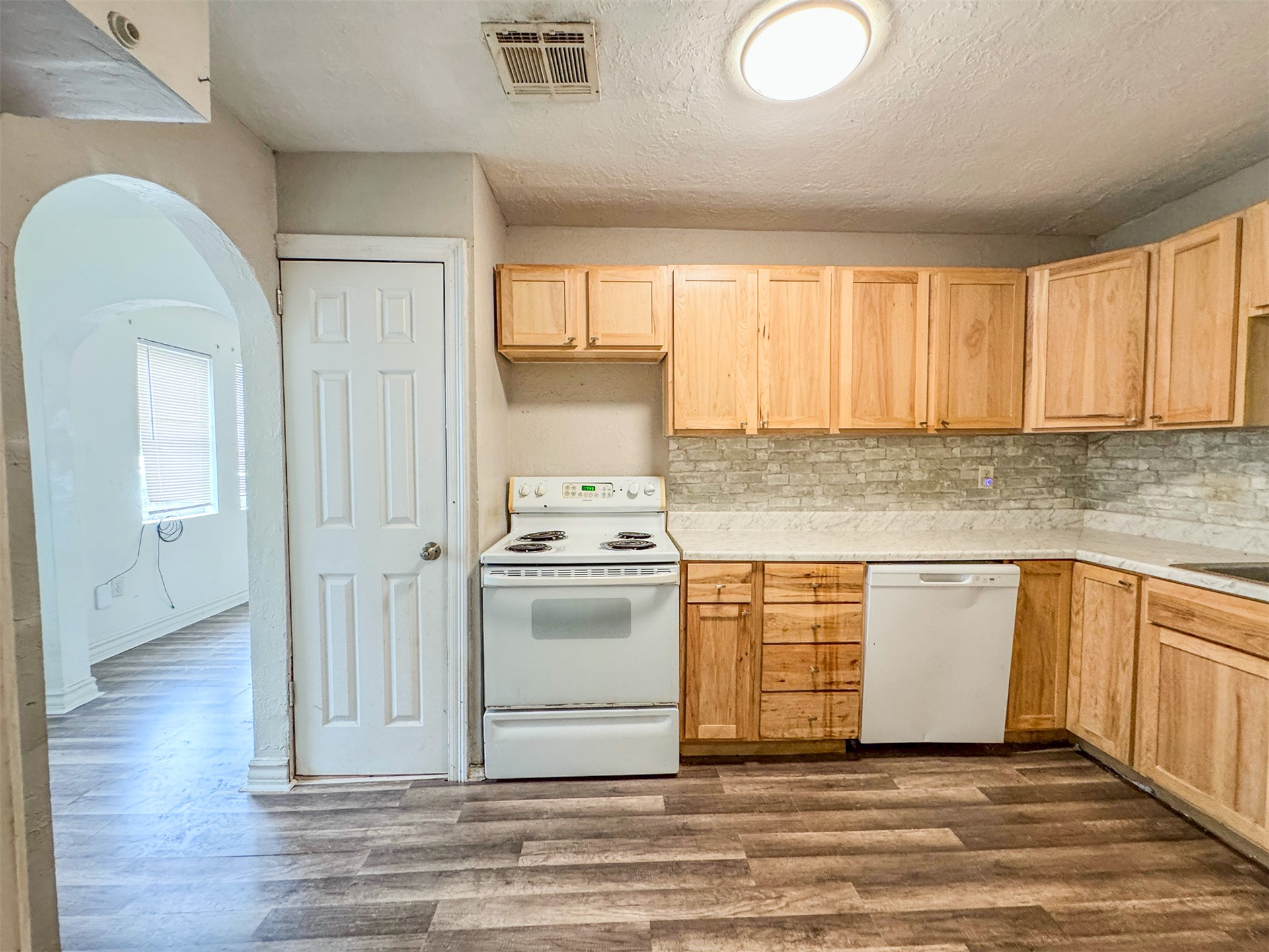 1507 SW D Avenue Lawton OK 73501