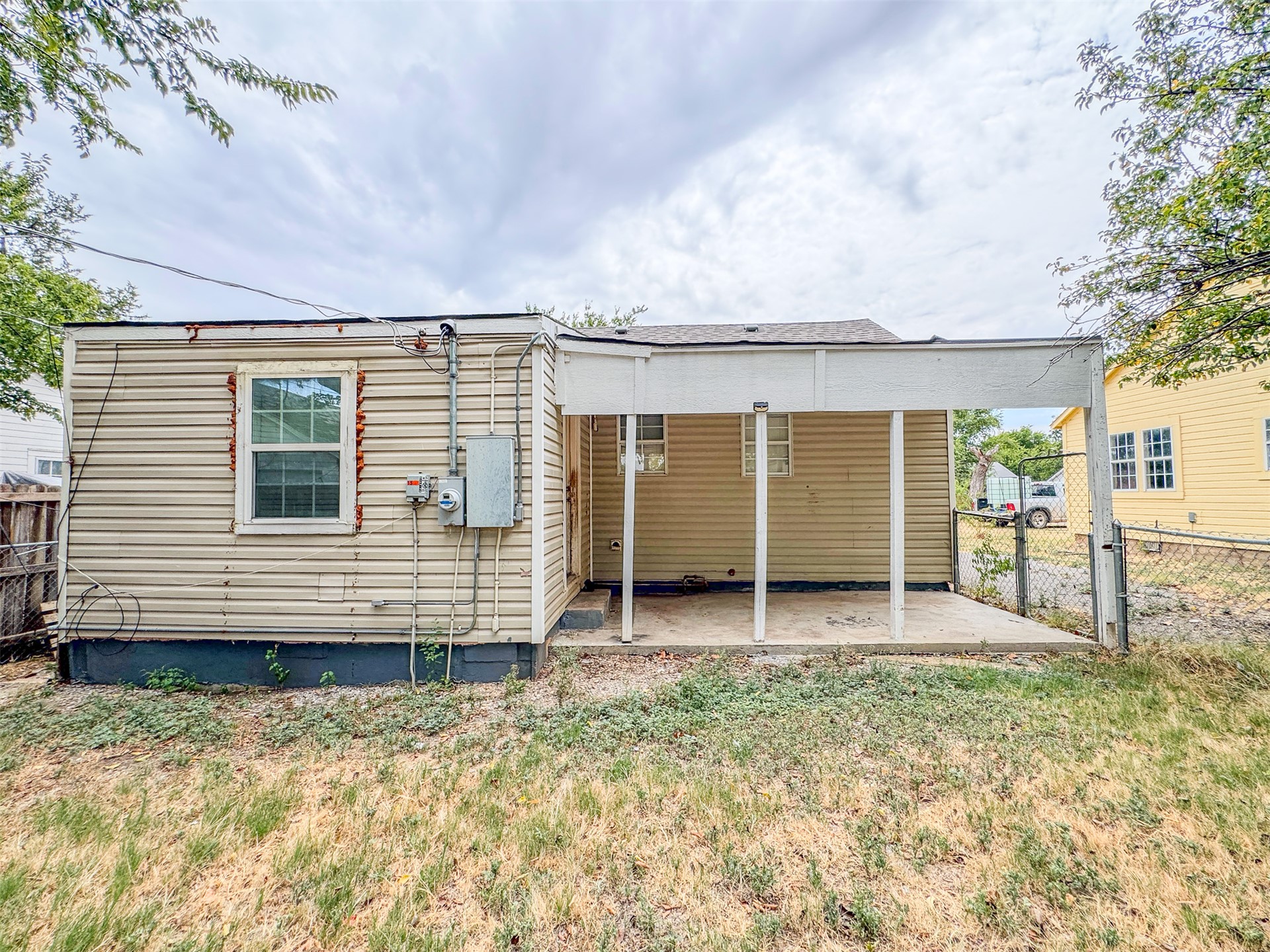1507 SW D Avenue Lawton OK 73501