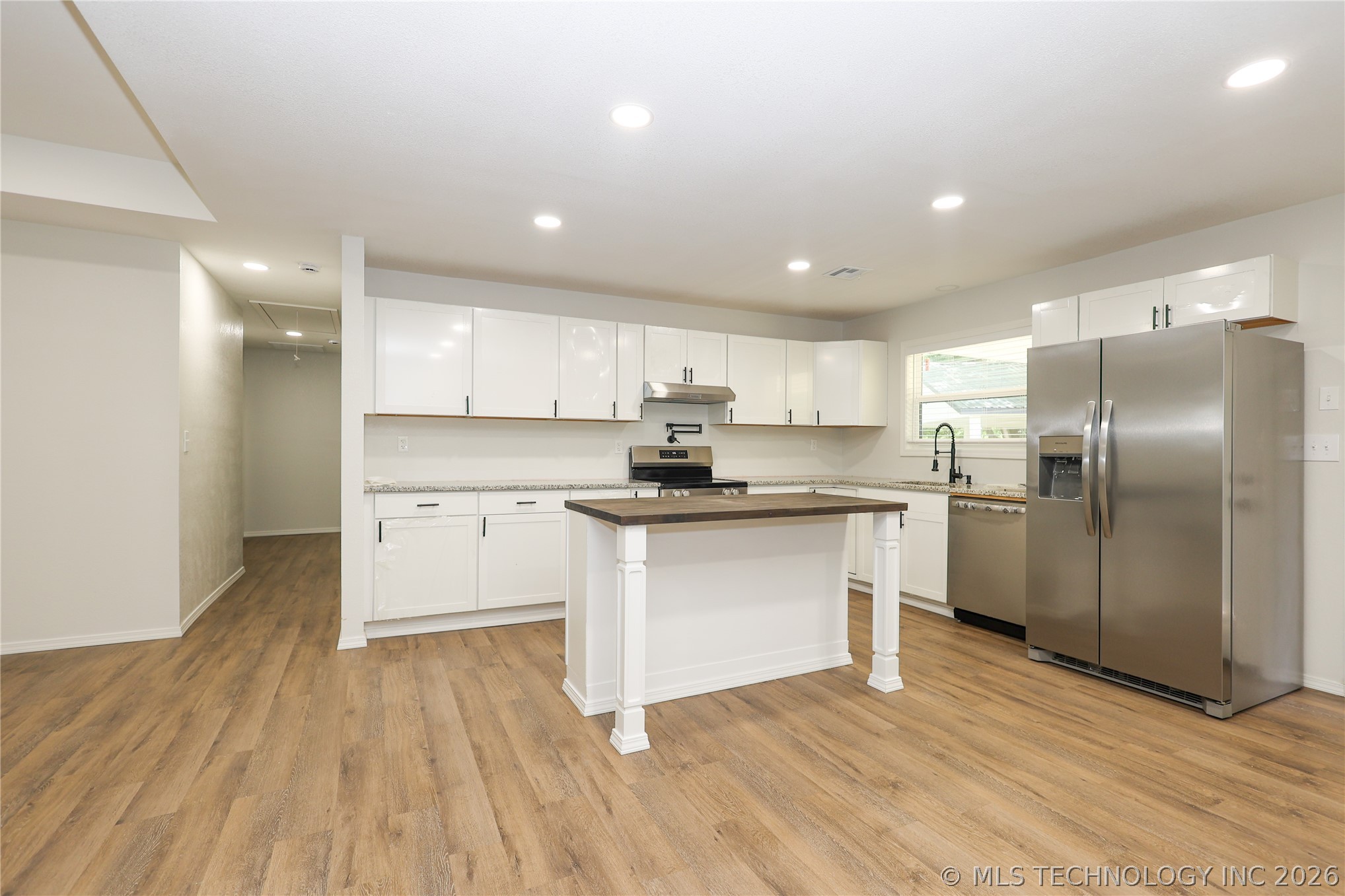 1113 W 10th Sulphur OK 73086