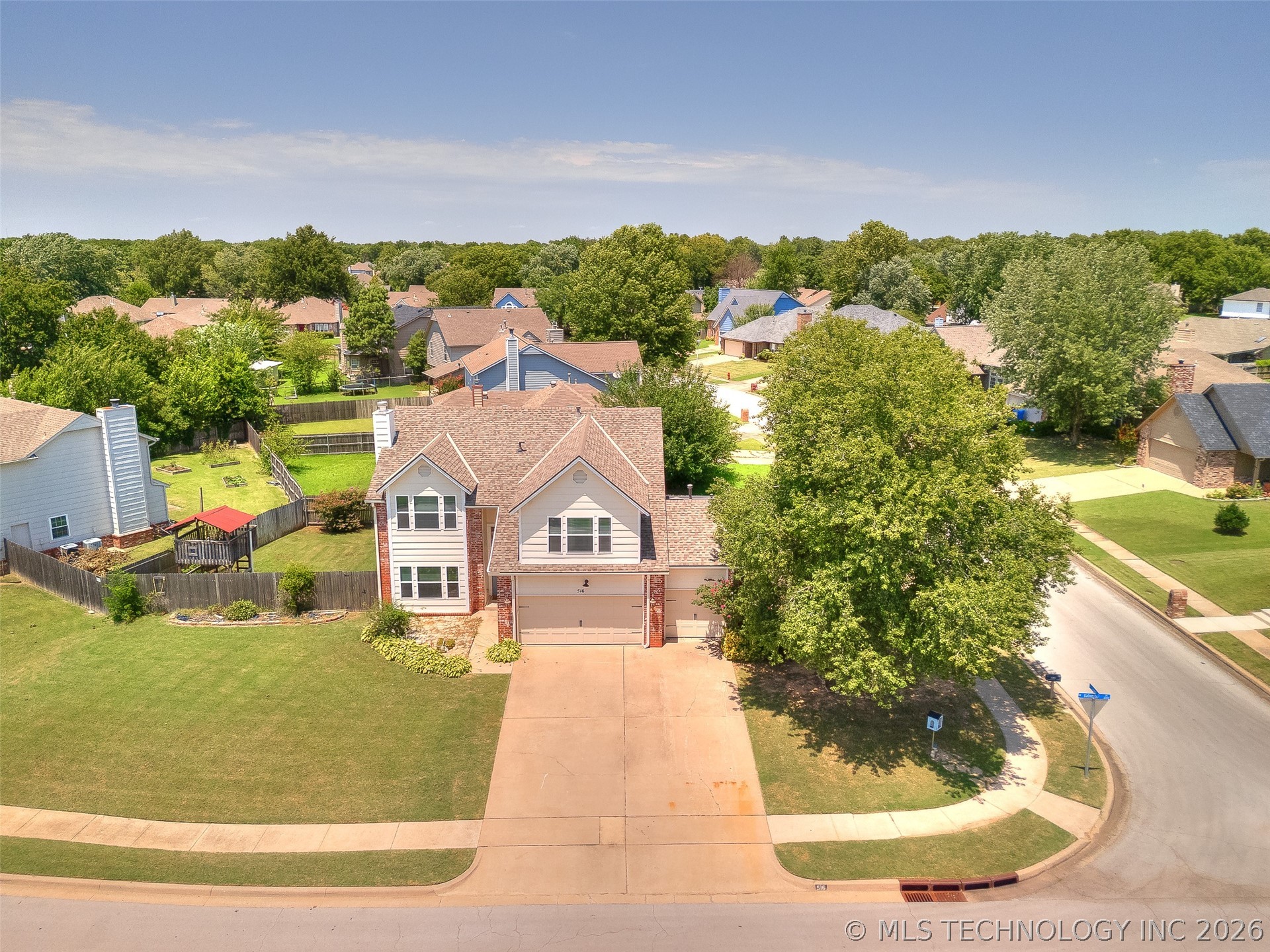 516 S Laurel Avenue Broken Arrow OK 74012