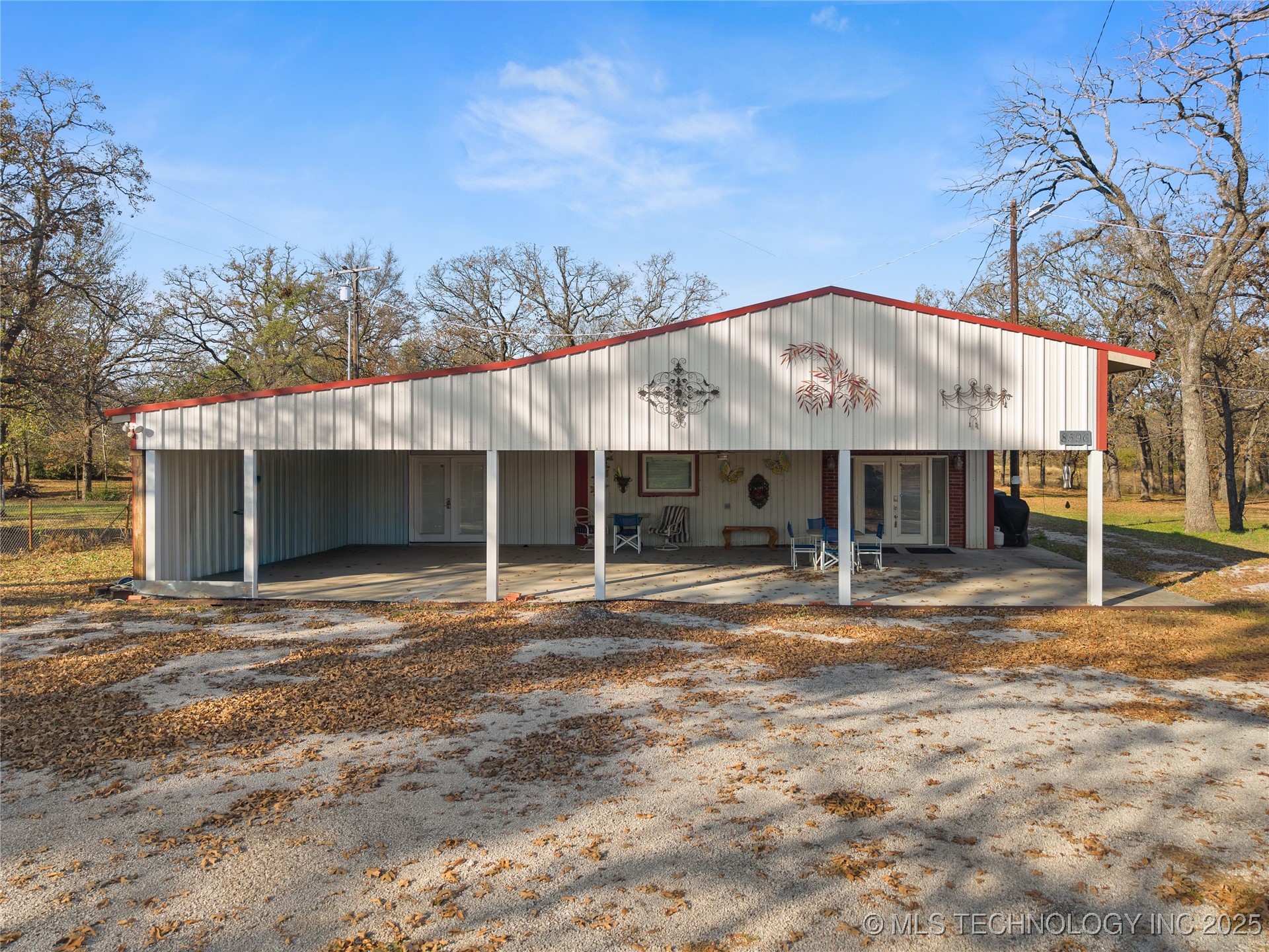 8596 State Highway 199 Dickson OK 73401