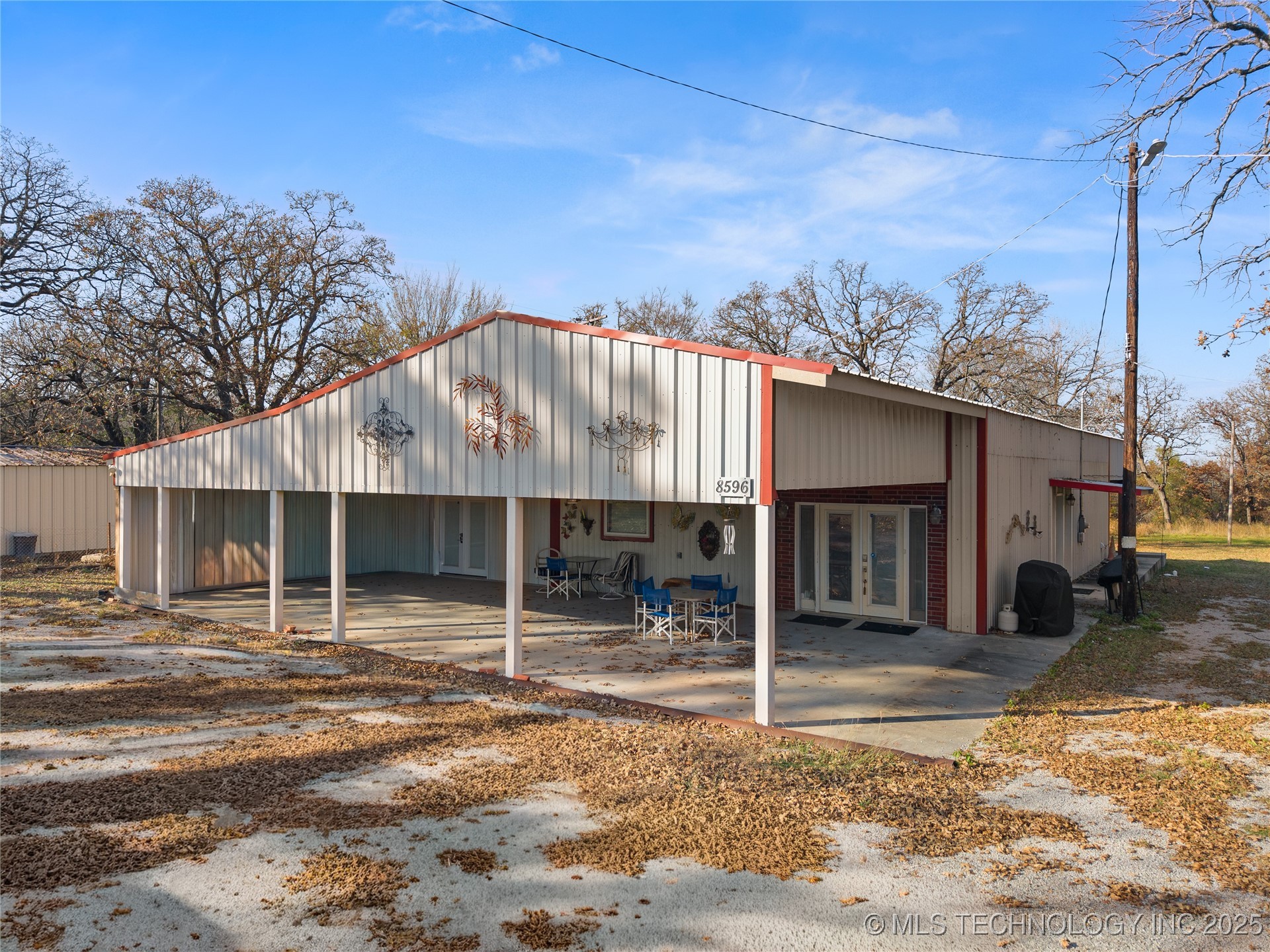 8596 State Highway 199 Dickson OK 73401
