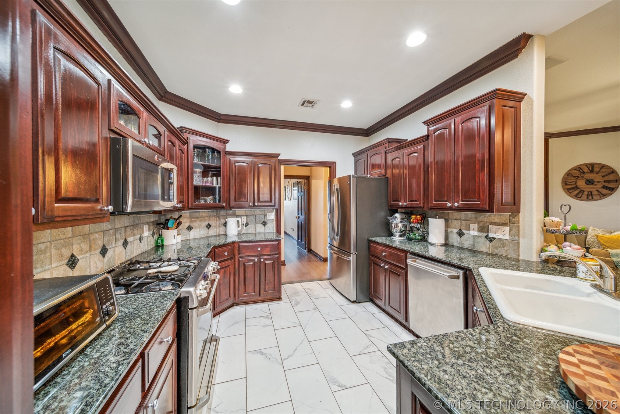 1215 Lyndsey Lane Pryor OK 74361