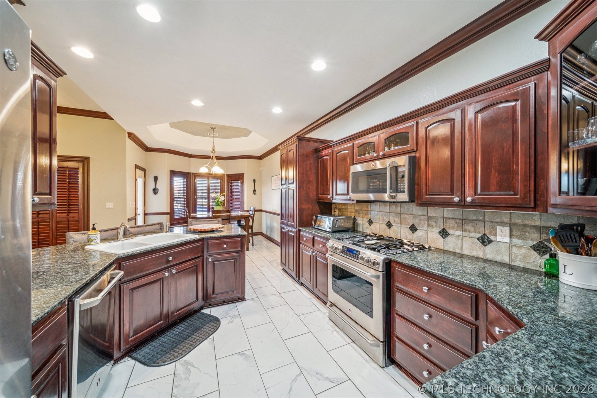 1215 Lyndsey Lane Pryor OK 74361