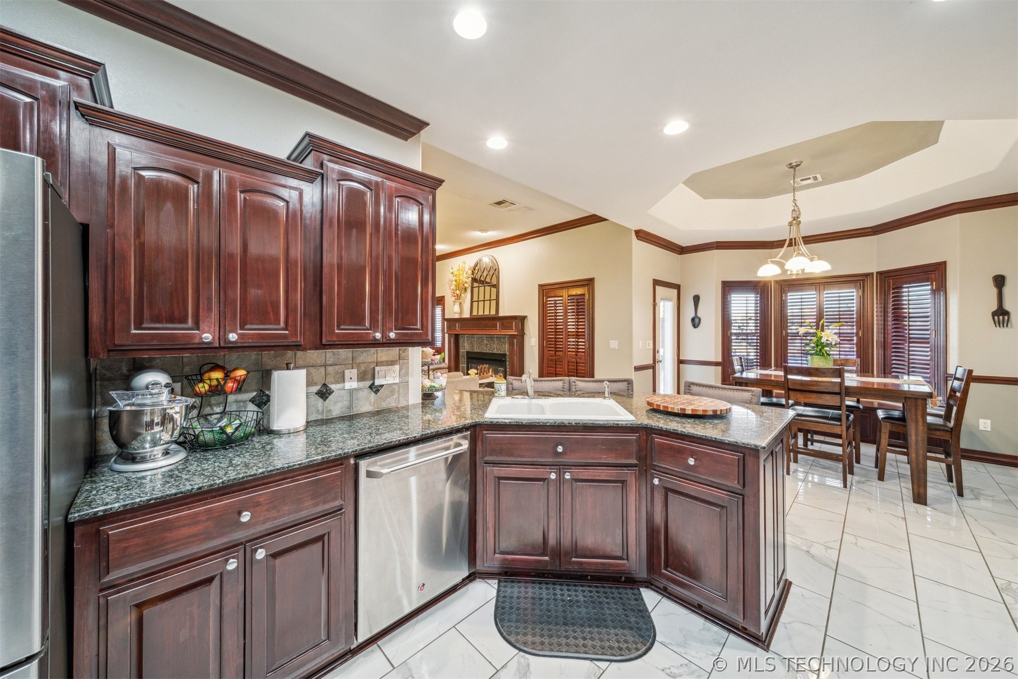 1215 Lyndsey Lane Pryor OK 74361