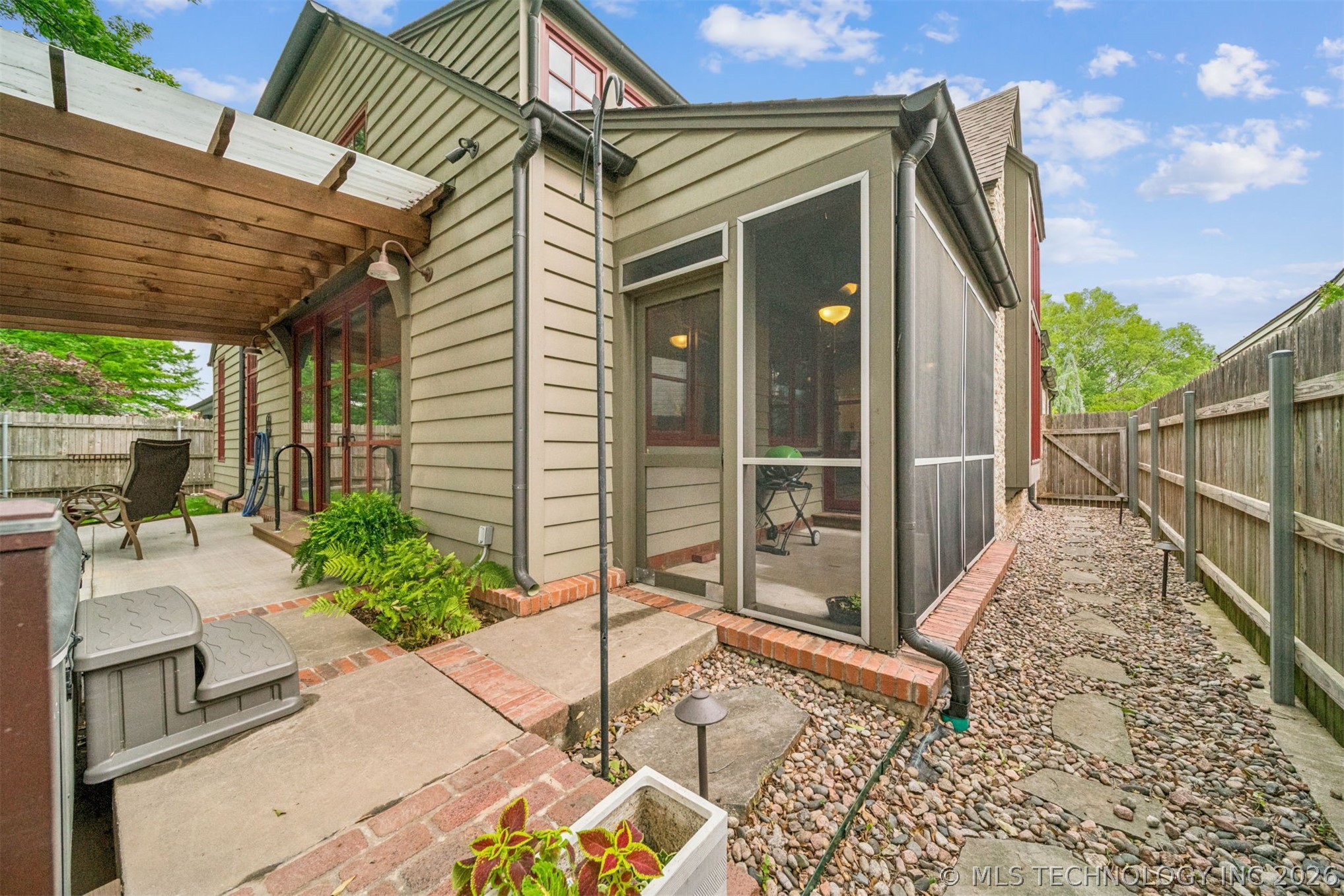 1416 E 43rd Court Tulsa OK 74105