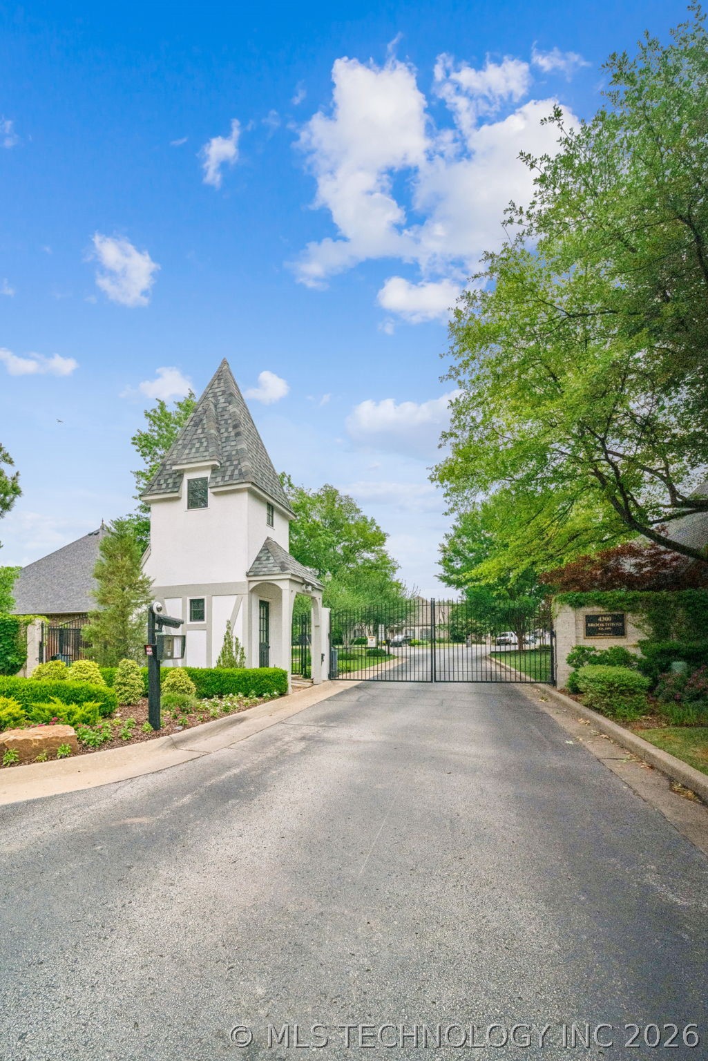 1416 E 43rd Court Tulsa OK 74105