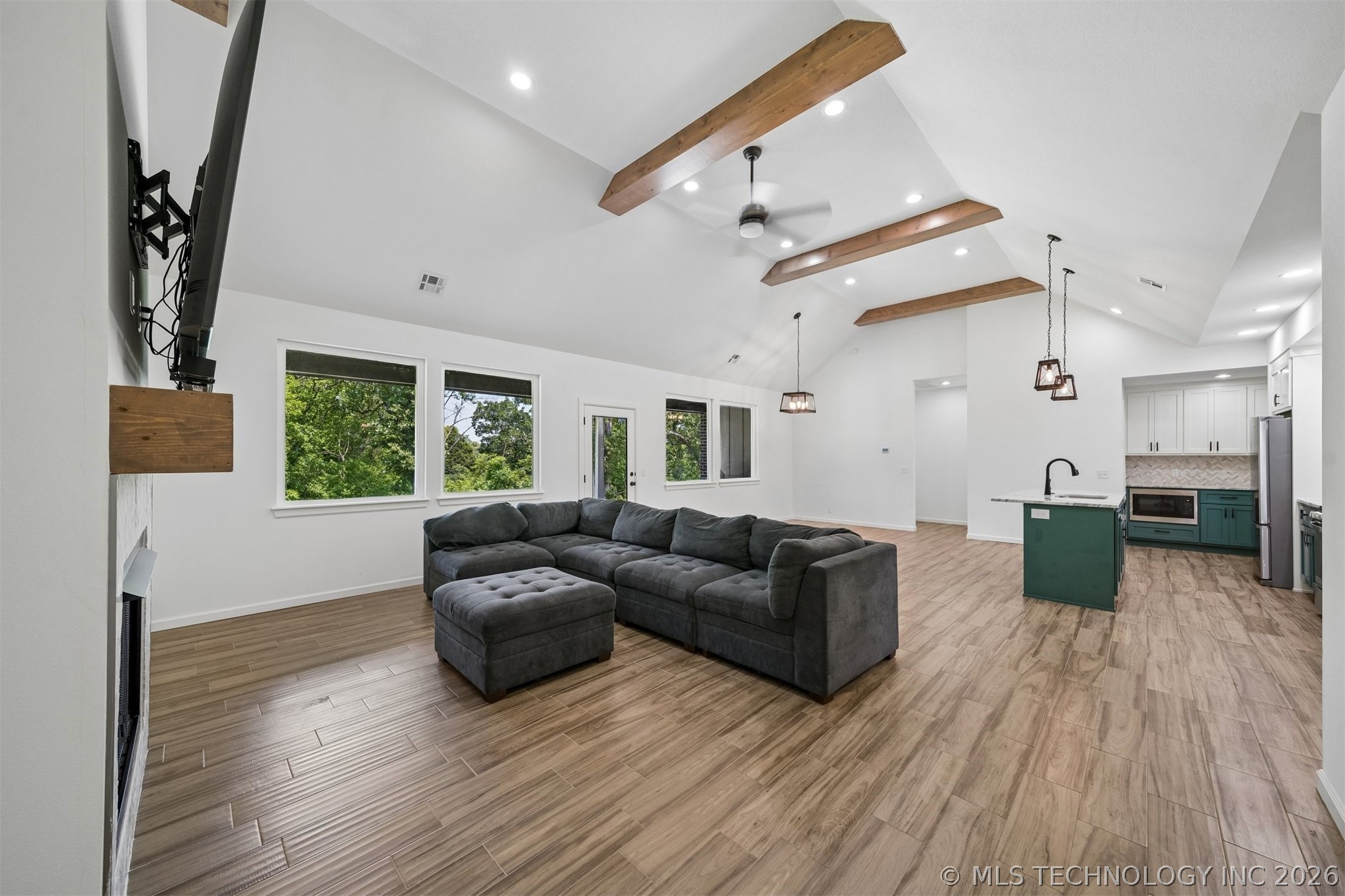 18983 Round Mountain Road Catoosa OK 74015