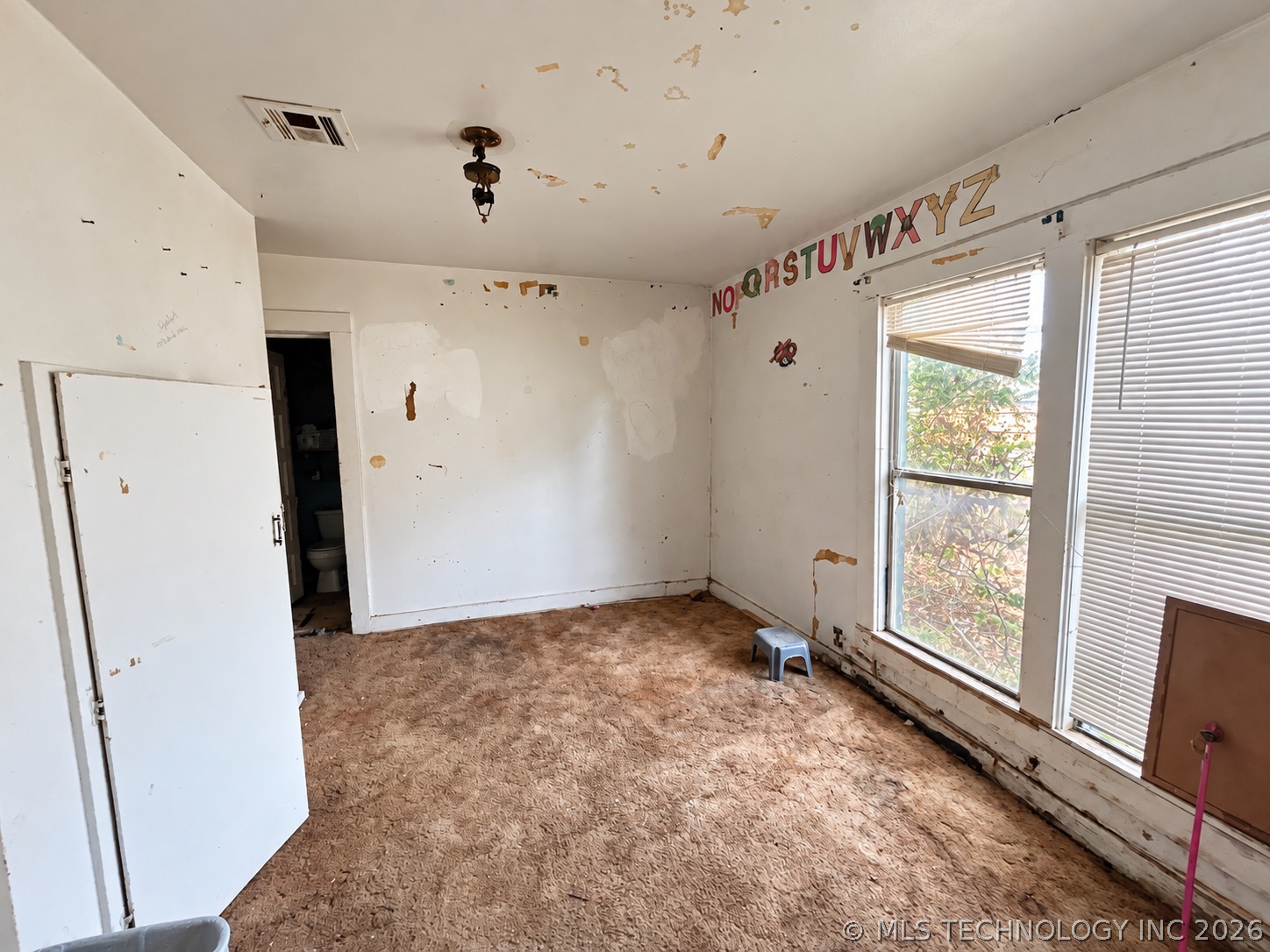 523 S Broadway Holdenville OK 74848