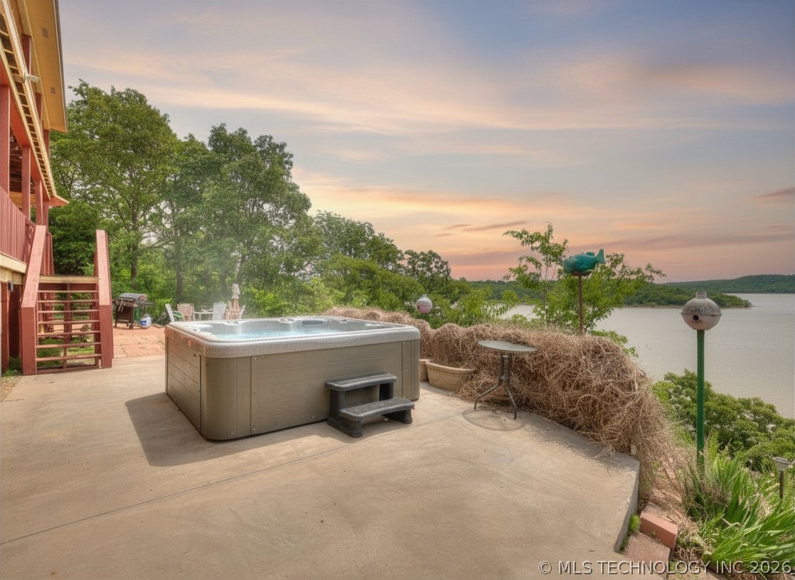 332 E Highland Avenue Eufaula OK 74432