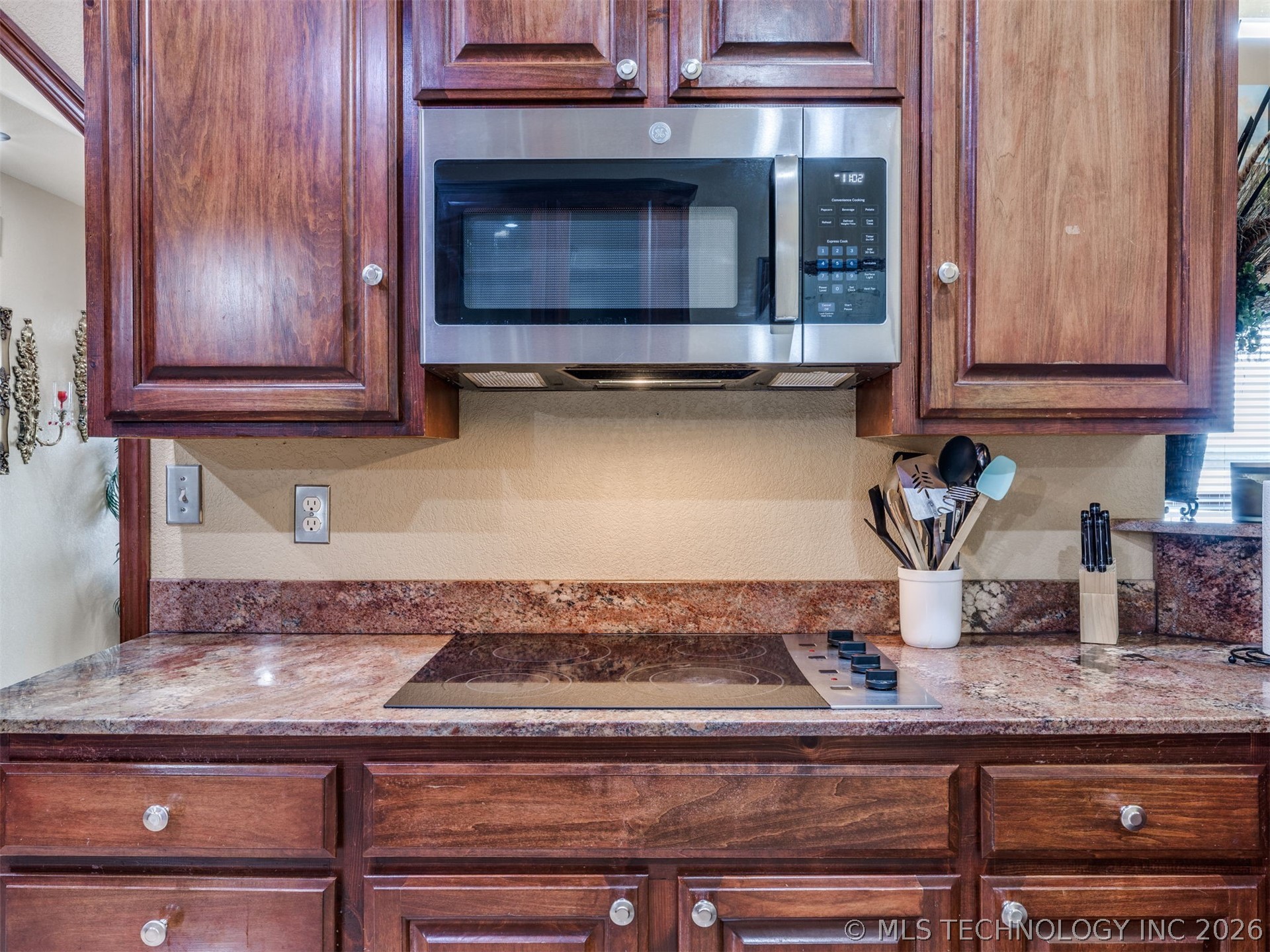 332 E Highland Avenue Eufaula OK 74432