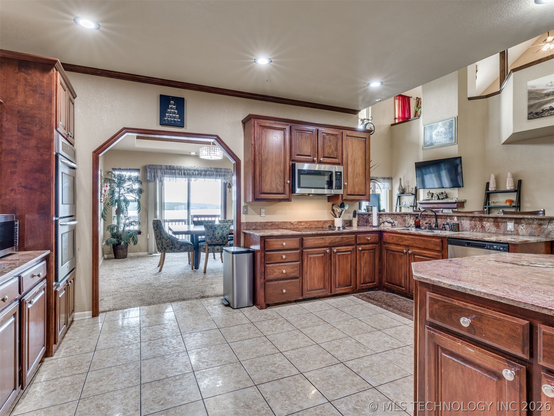332 E Highland Avenue Eufaula OK 74432