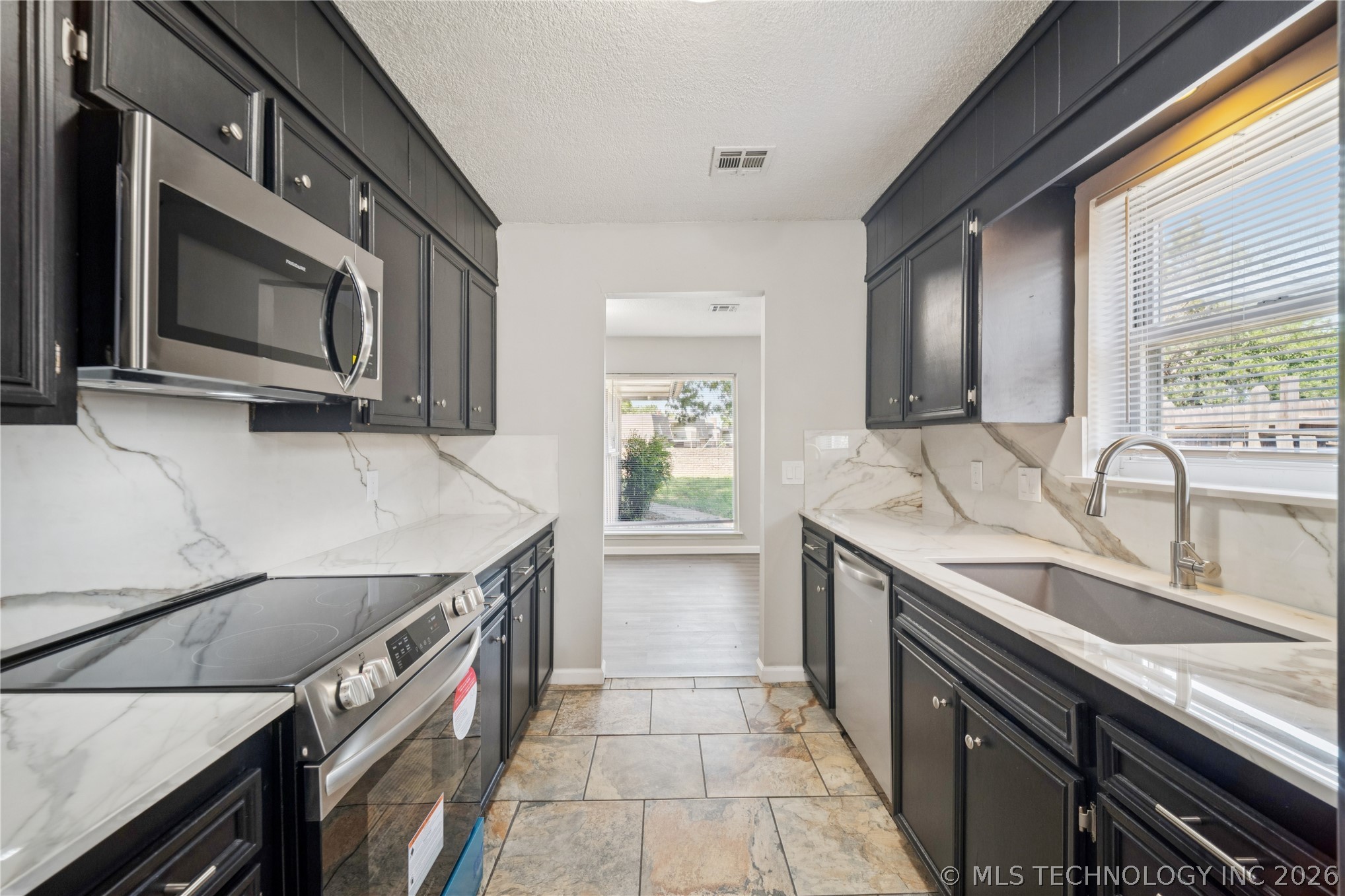 7065 E 52nd Street Tulsa OK 74145