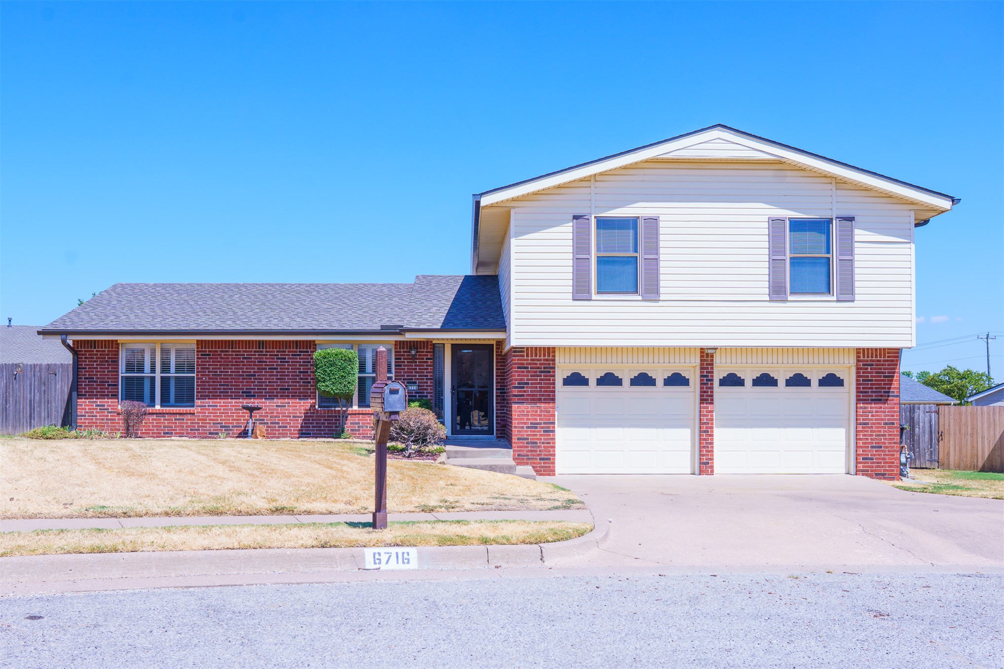 6716 Dover Court Bartlesville OK 74006