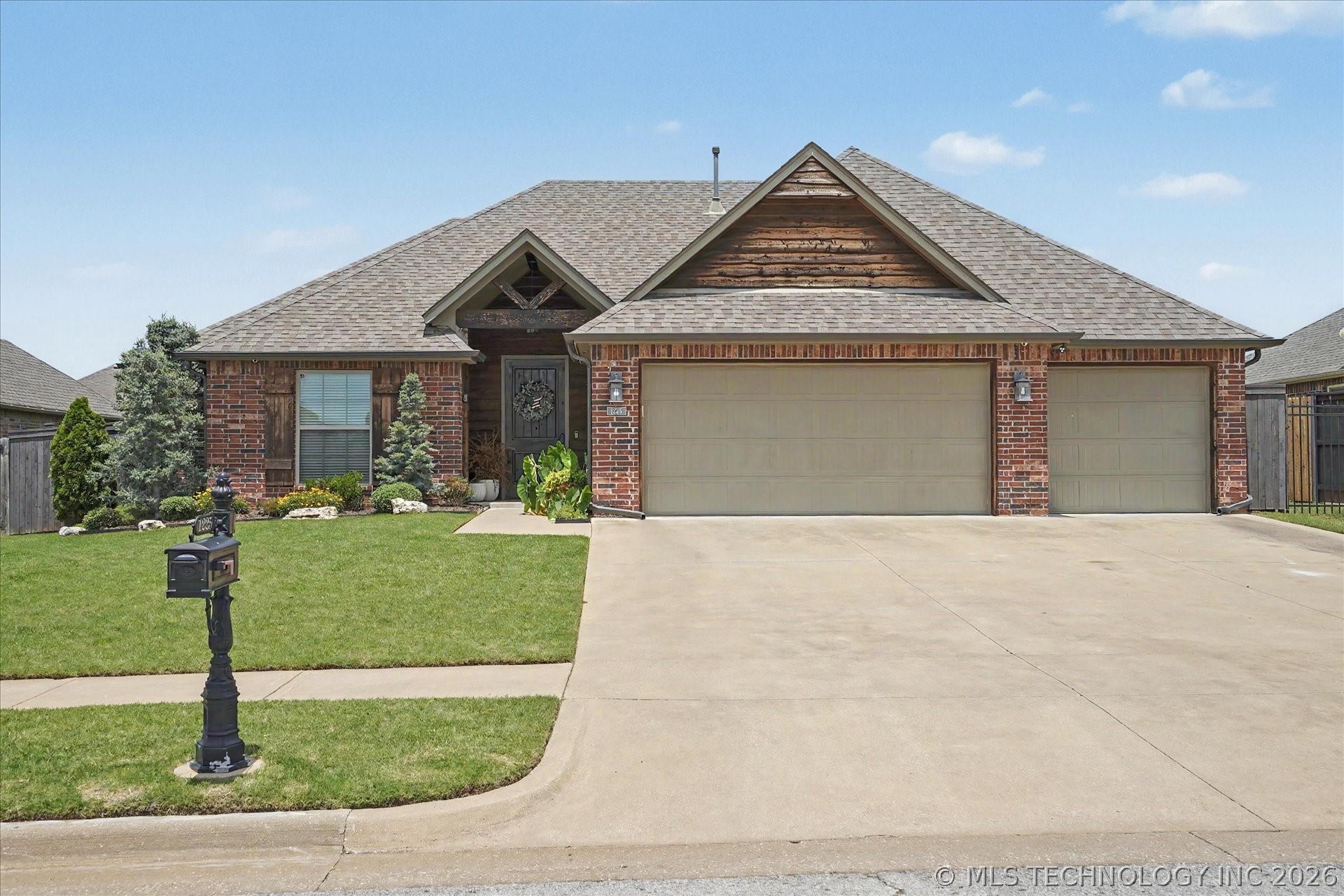 1225 E 134th Street Glenpool OK 74033