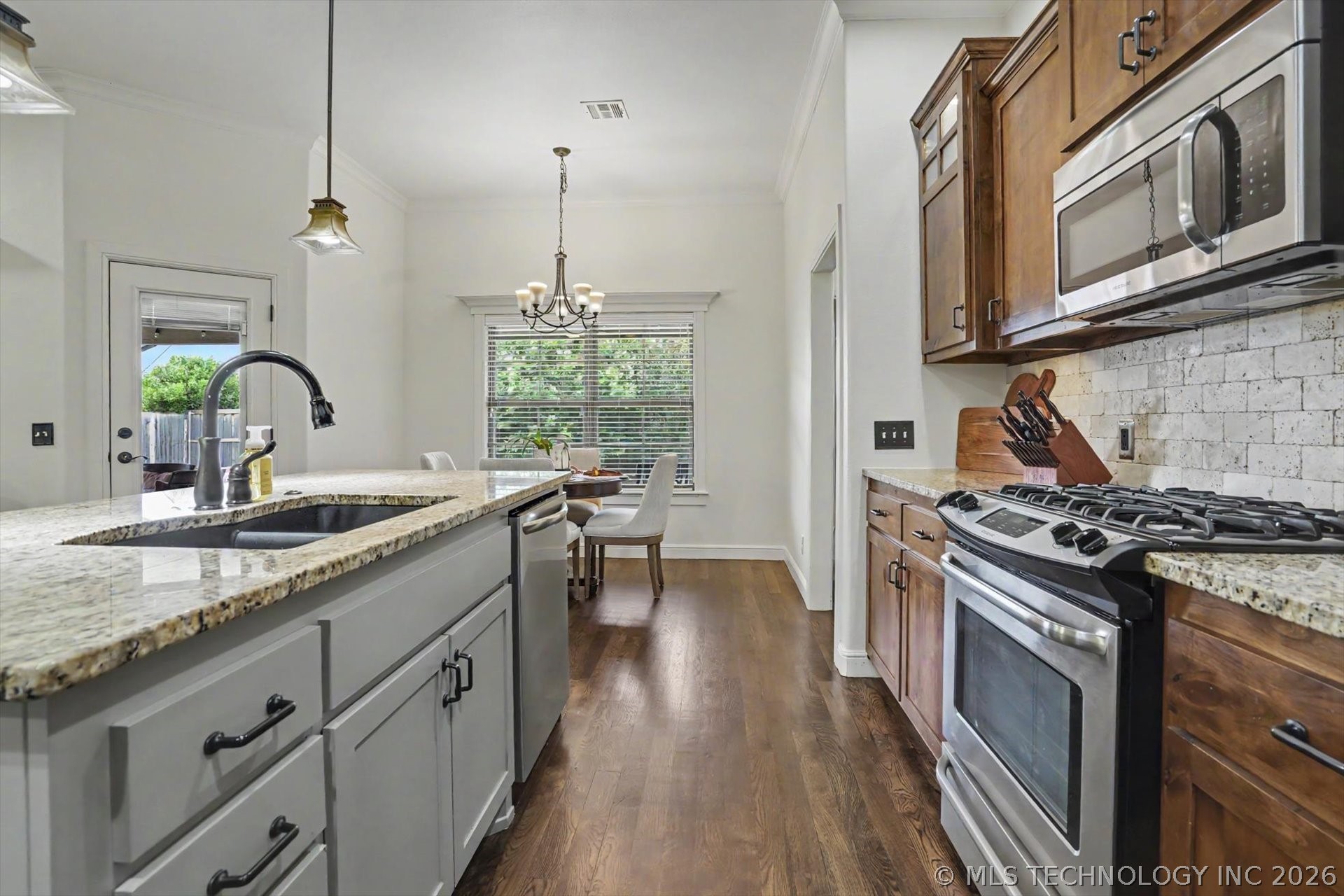 1225 E 134th Street Glenpool OK 74033