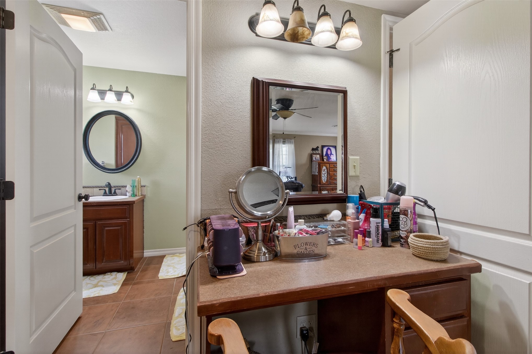 2709 S 34th Road Locust Grove OK 74352
