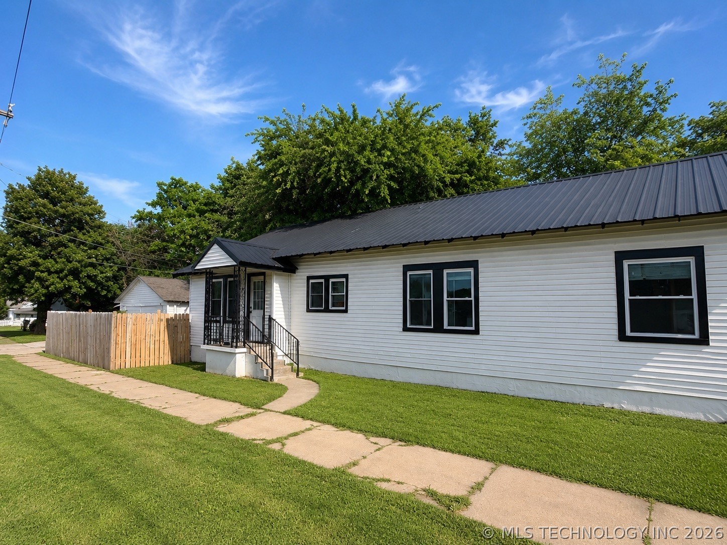 800 S Seneca Avenue Bartlesville OK 74003