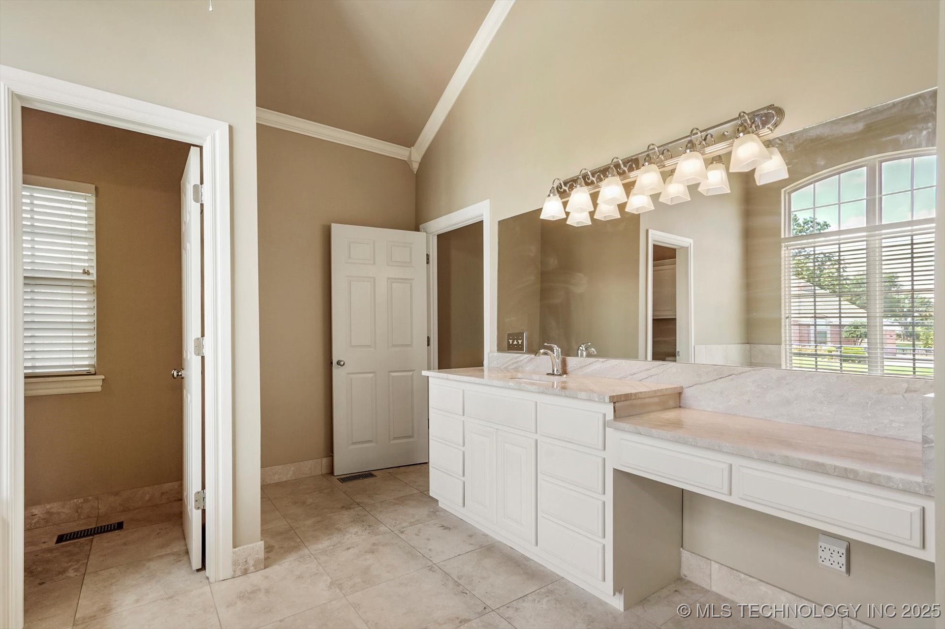 3816 S Yellow Pine Avenue Broken Arrow OK 74011