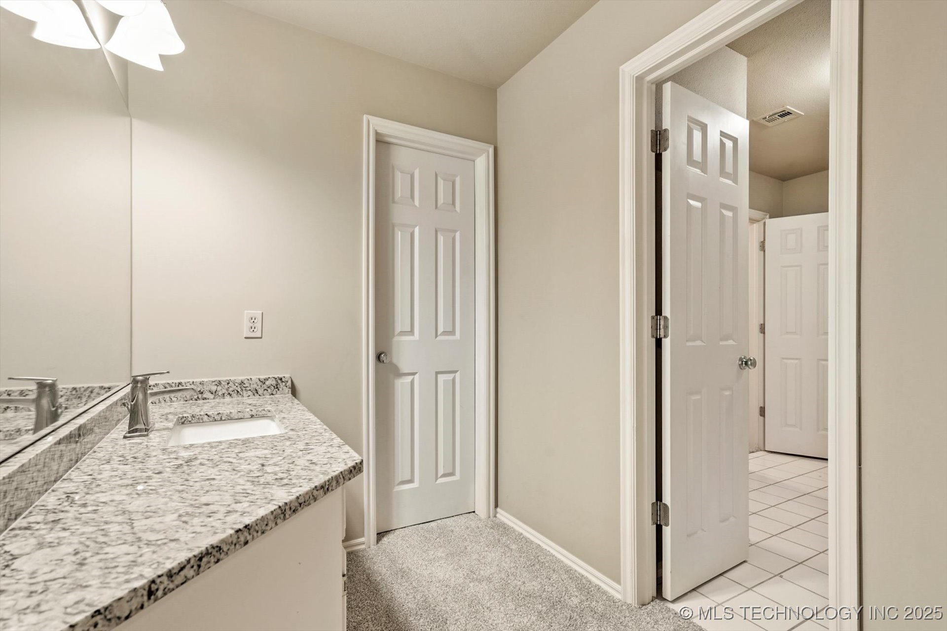 3816 S Yellow Pine Avenue Broken Arrow OK 74011