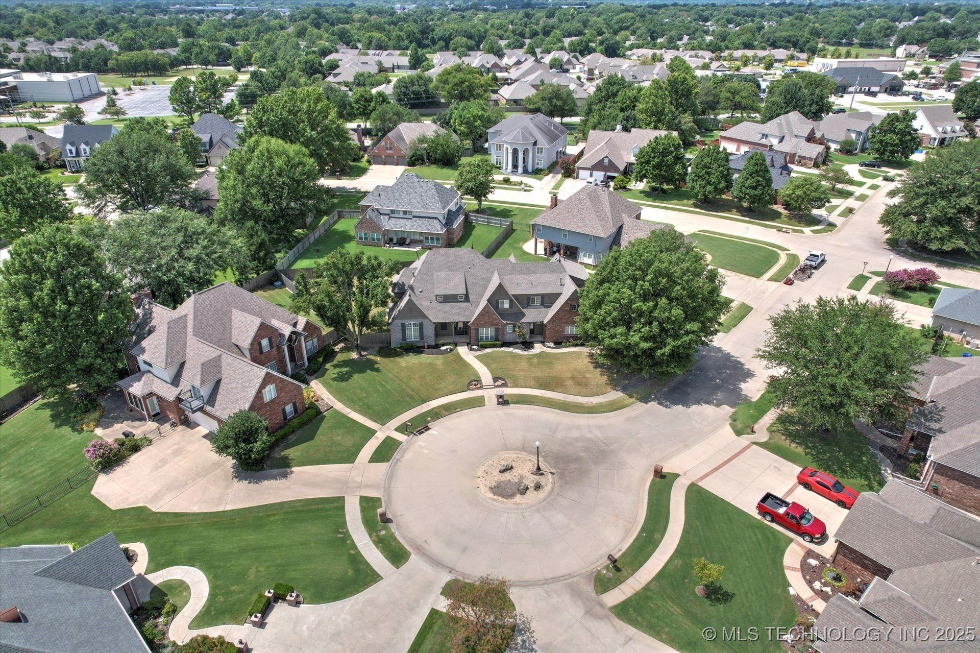 3816 S Yellow Pine Avenue Broken Arrow OK 74011