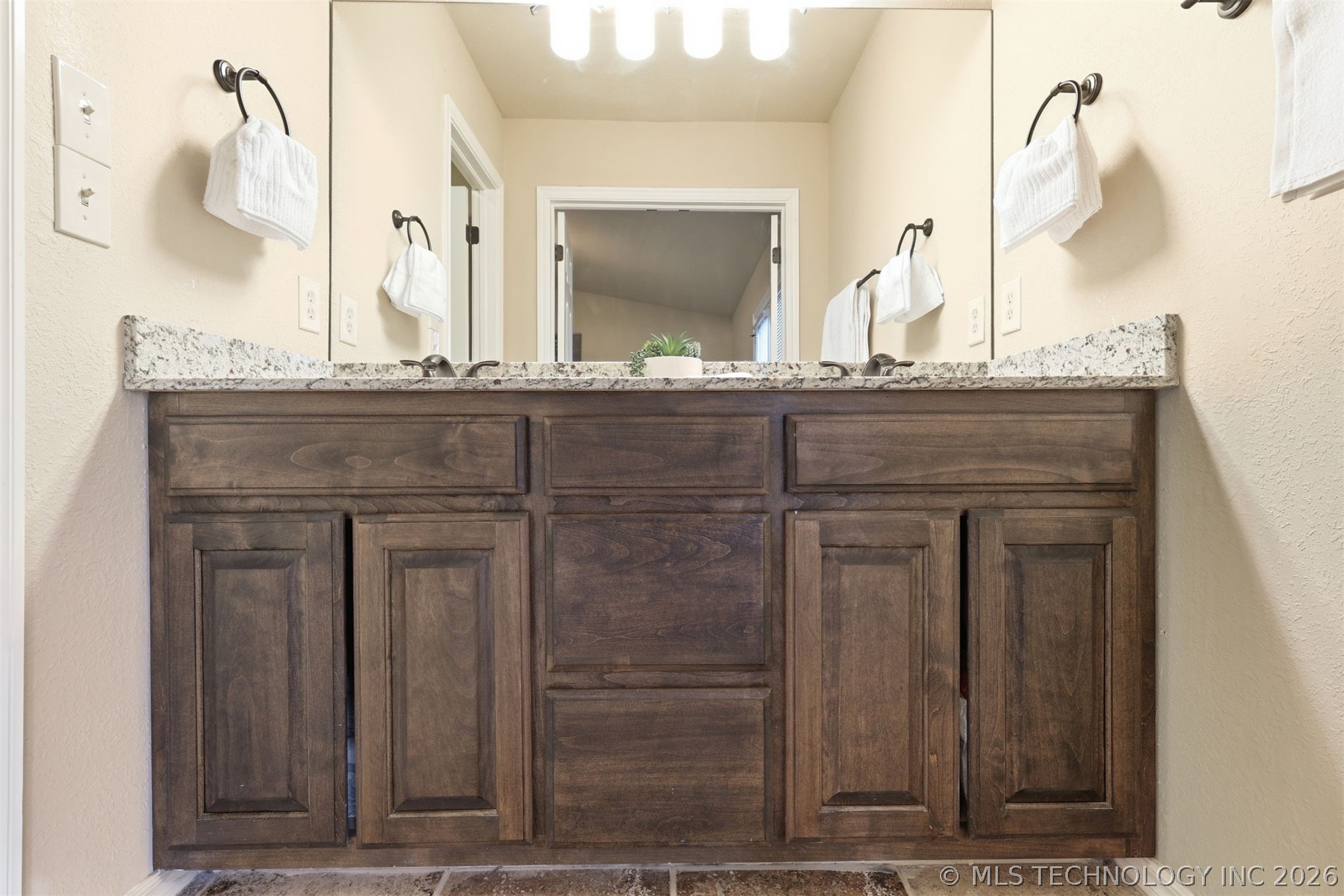 1805 N Cypress Avenue Broken Arrow OK 74012