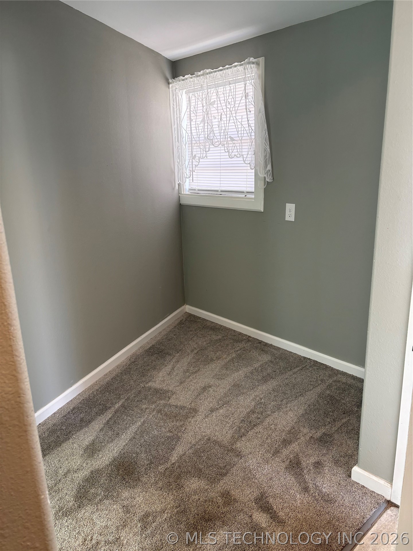 933 E Maple Street Cushing OK 74023