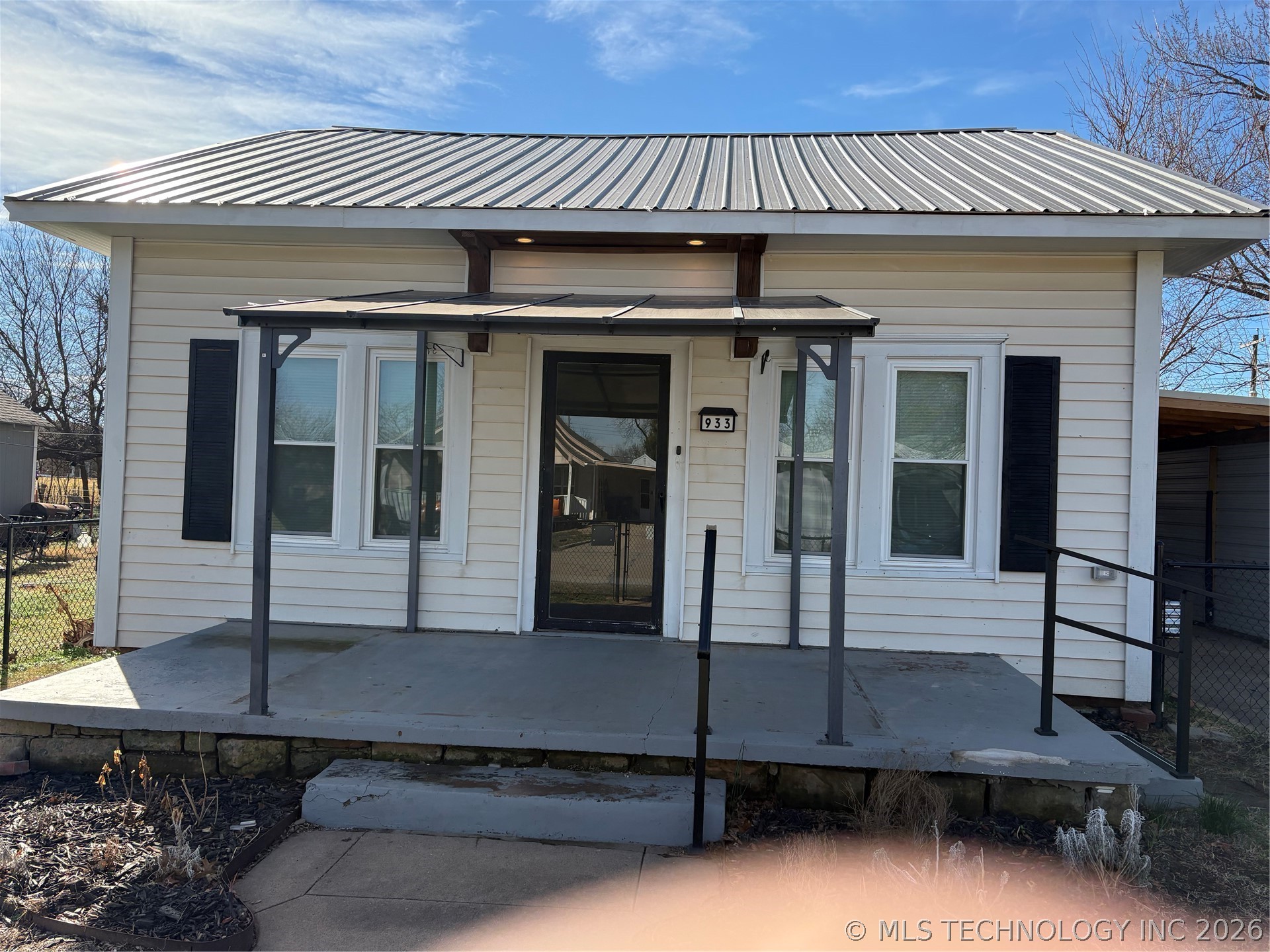 933 E Maple Street Cushing OK 74023