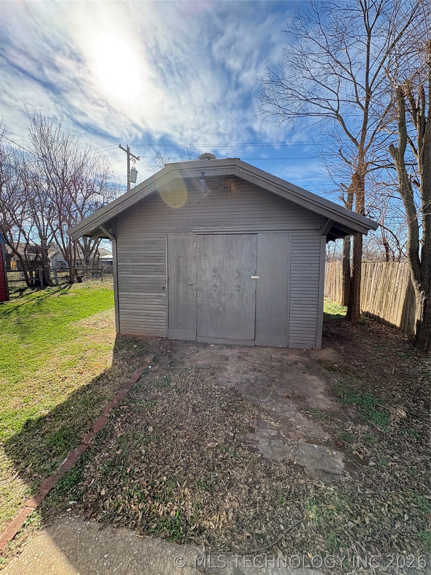 933 E Maple Street Cushing OK 74023