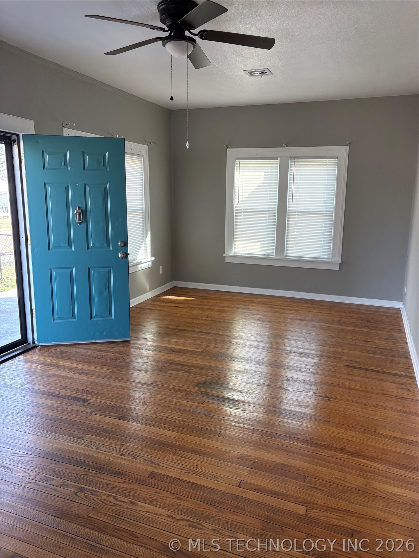 933 E Maple Street Cushing OK 74023
