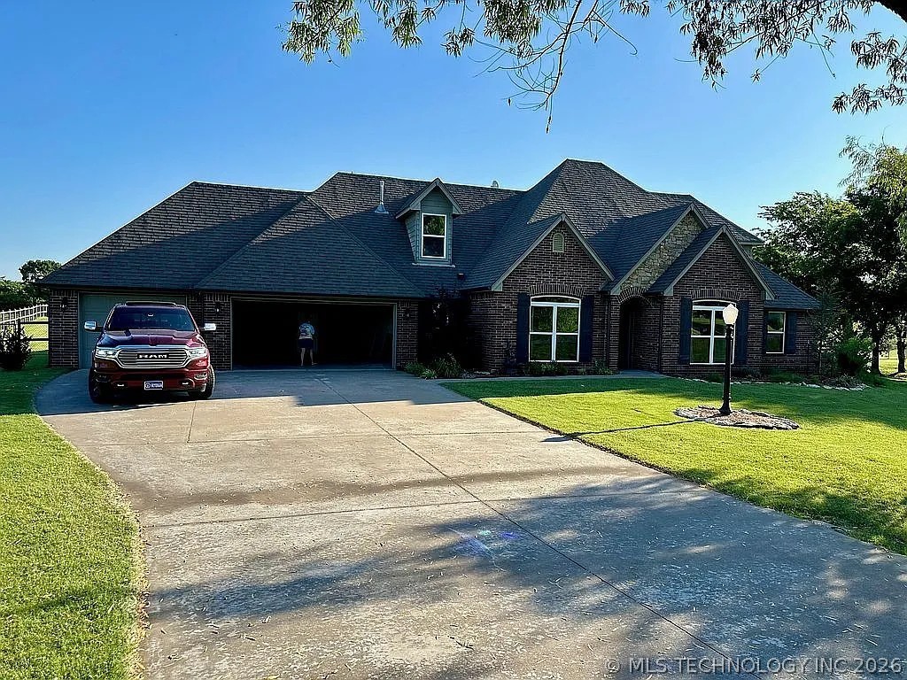14823 E Fieldstone Drive N Claremore OK 74017