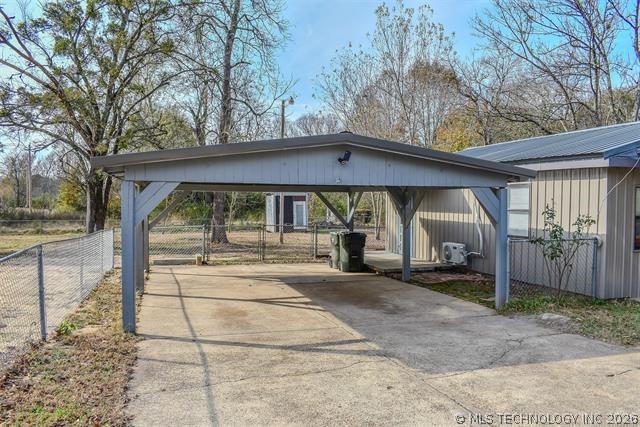 406 SE I Street Antlers OK 74523