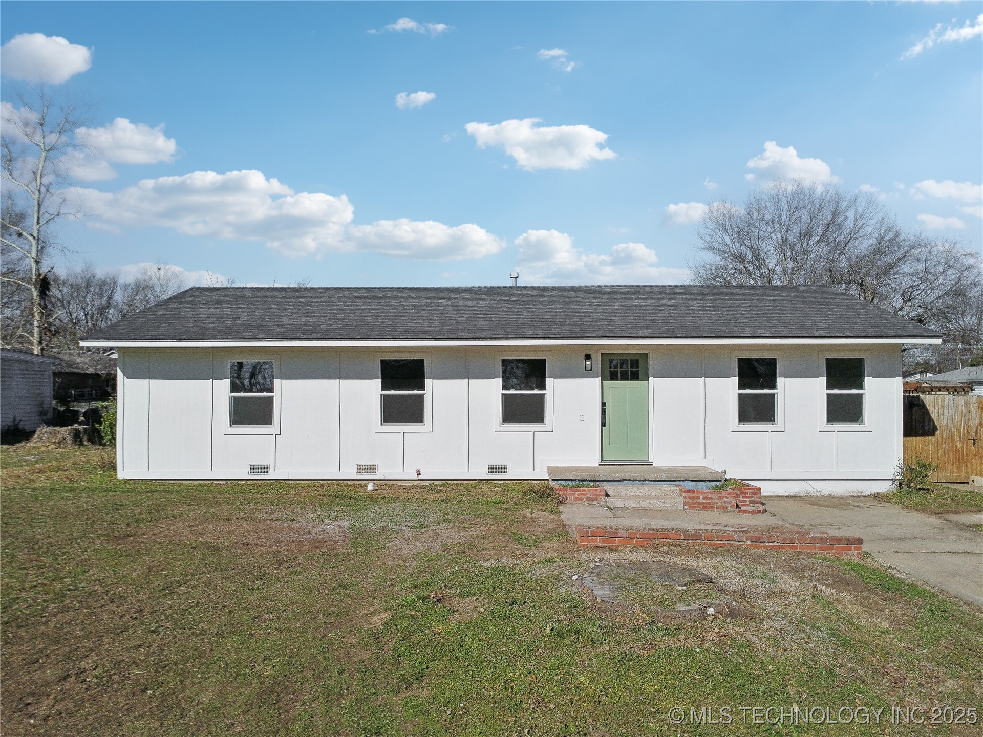 1137 N Oklahoma Avenue Claremore OK 74017