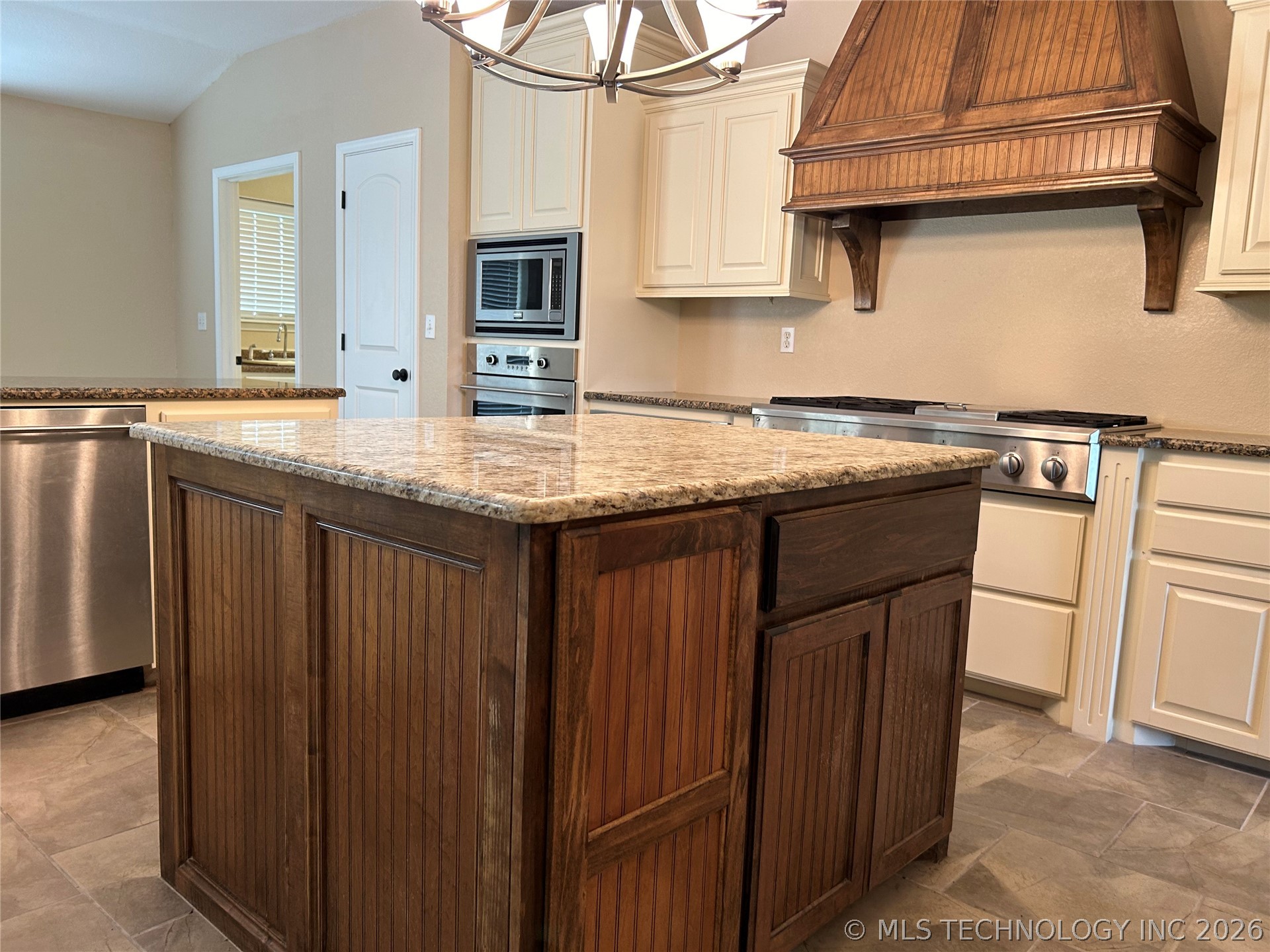 10816 W Highway 9 Highway Whitefield OK 74472
