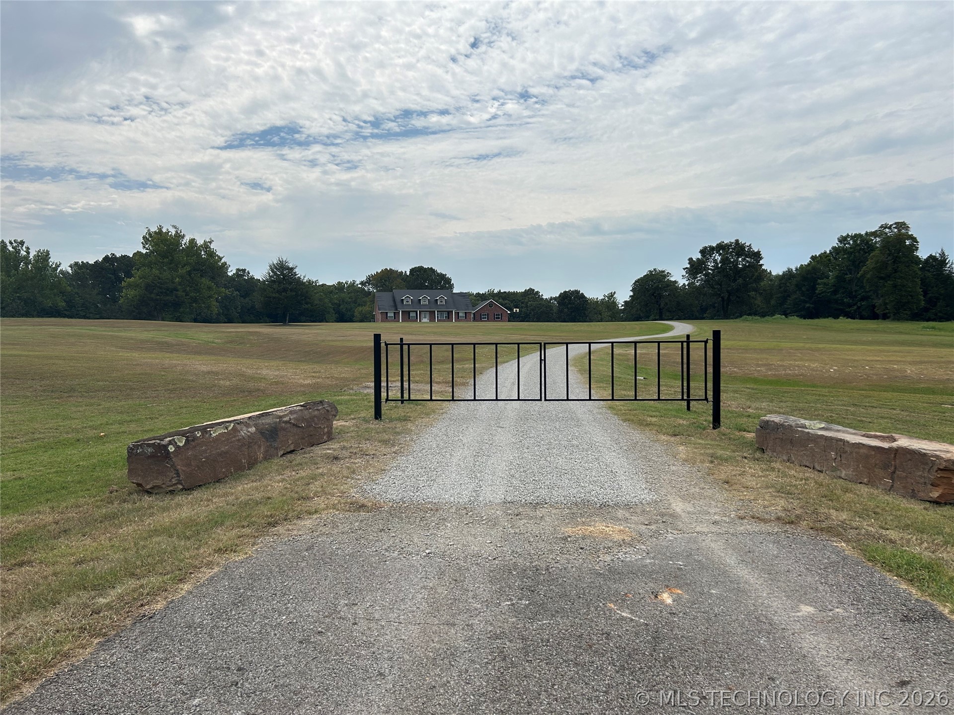10816 W Highway 9 Highway Whitefield OK 74472