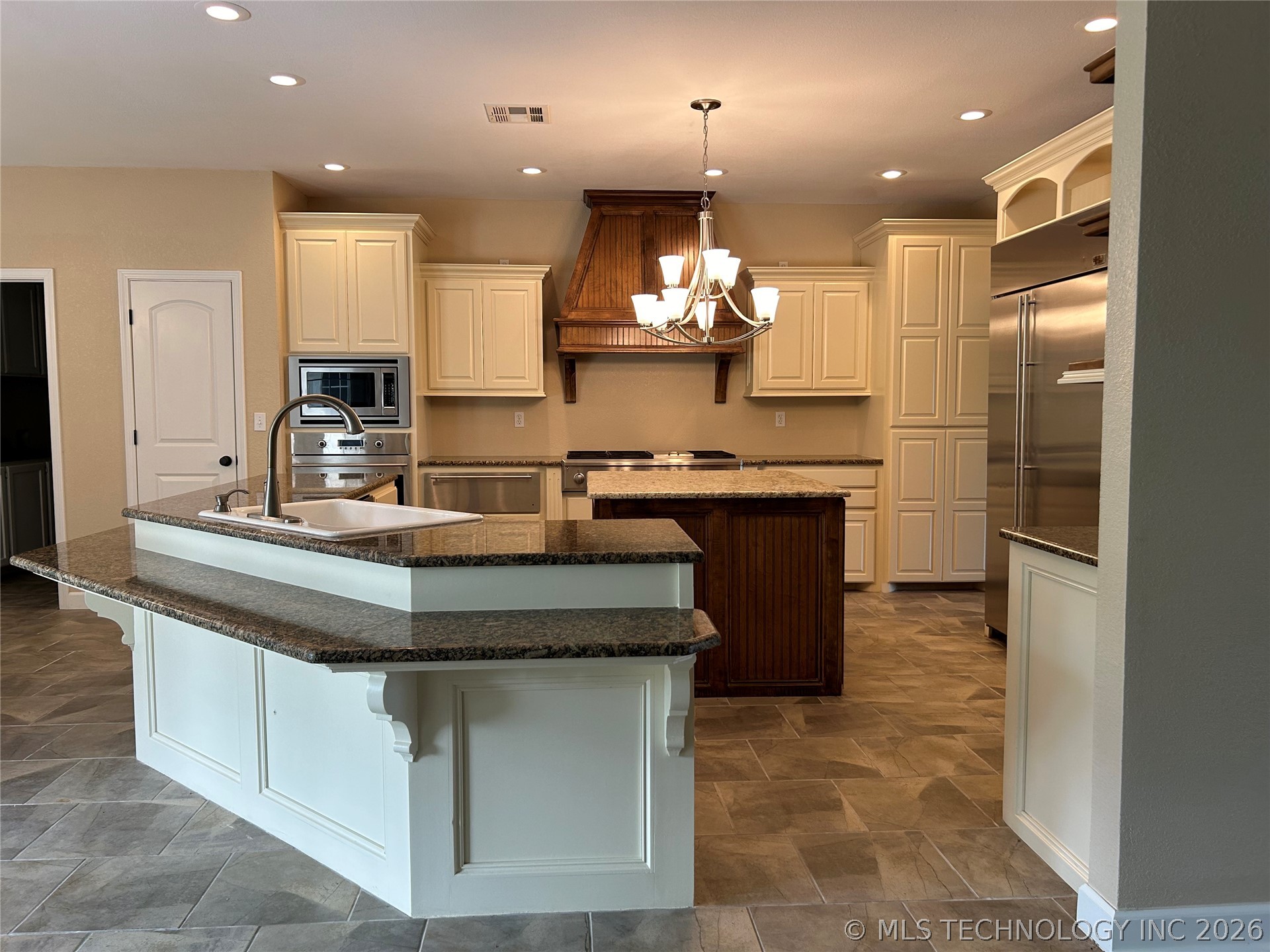 10816 W Highway 9 Highway Whitefield OK 74472