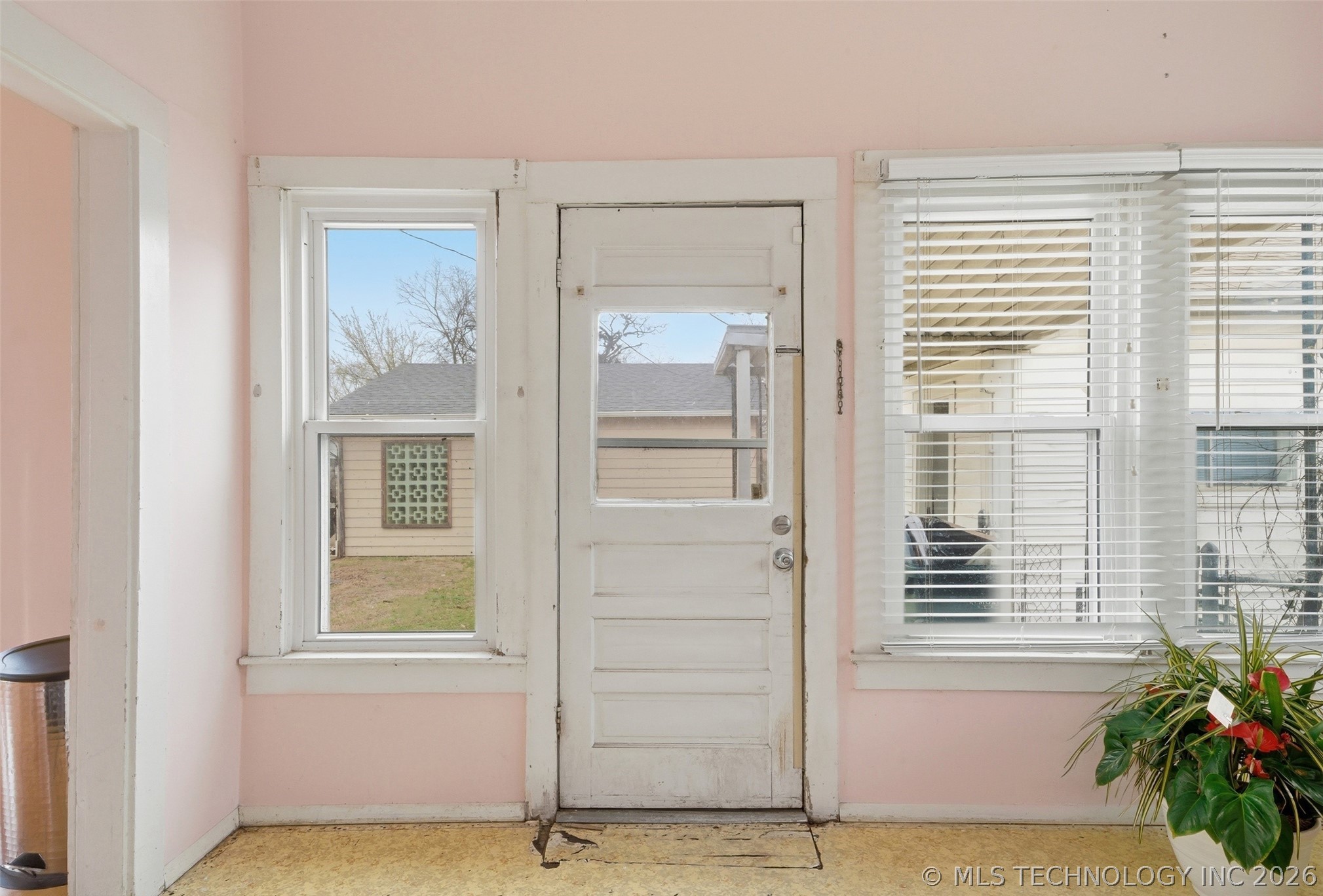 402 E 6th Street Claremore OK 74017