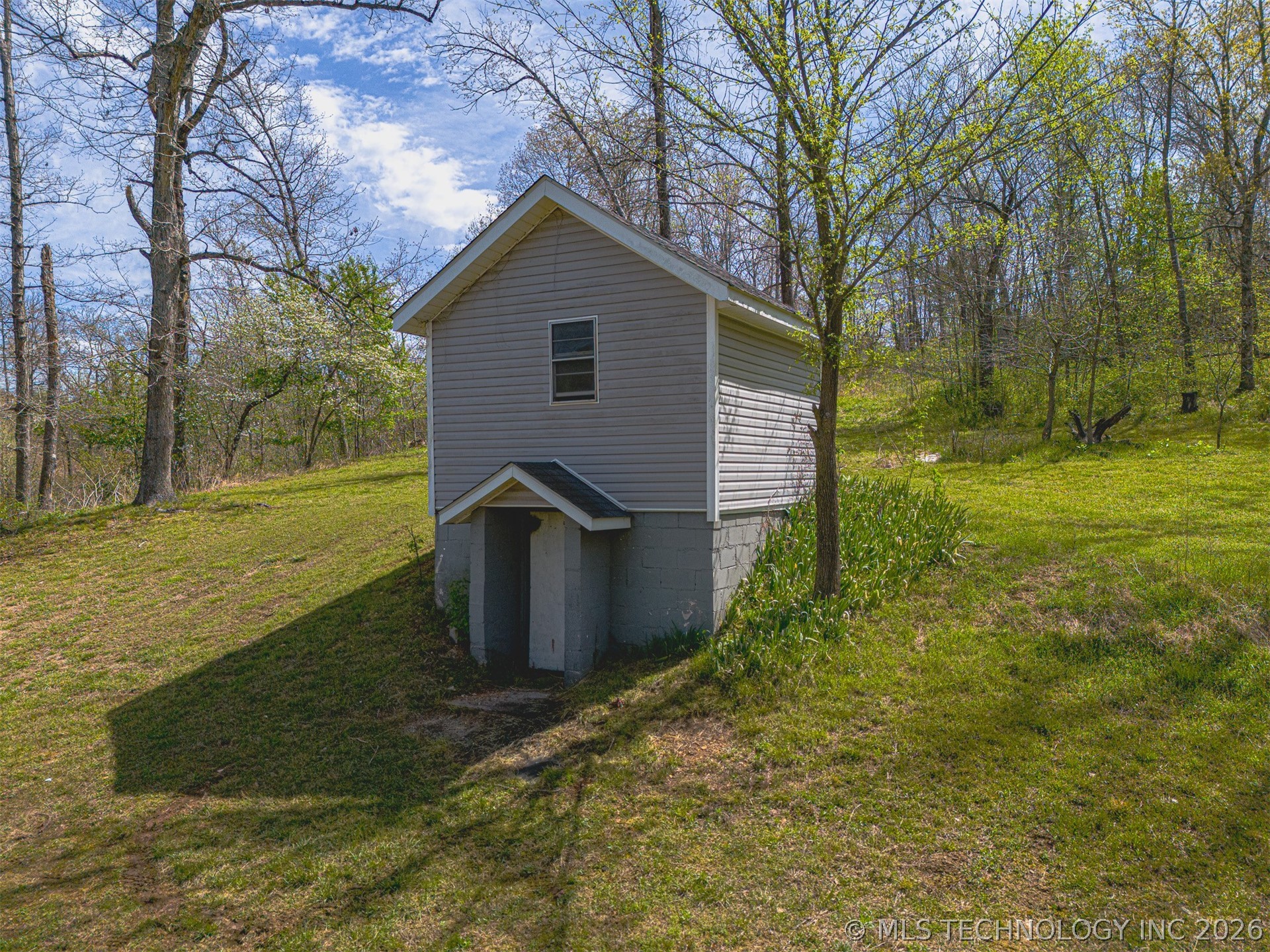 20045 County Road 502 Colcord OK 74338