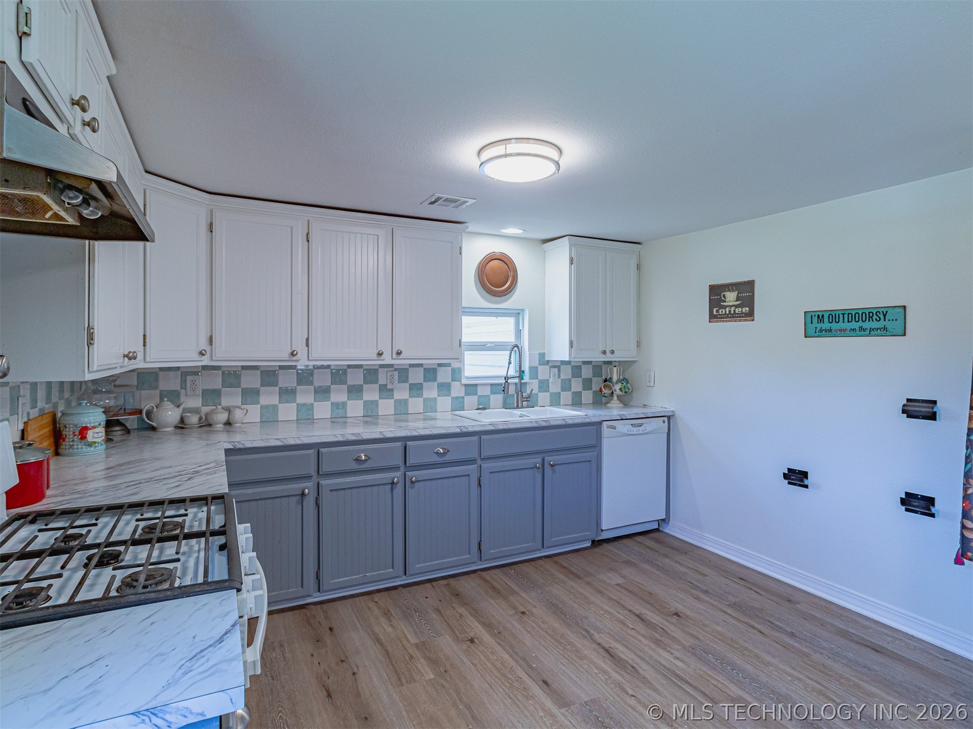 20045 County Road 502 Colcord OK 74338