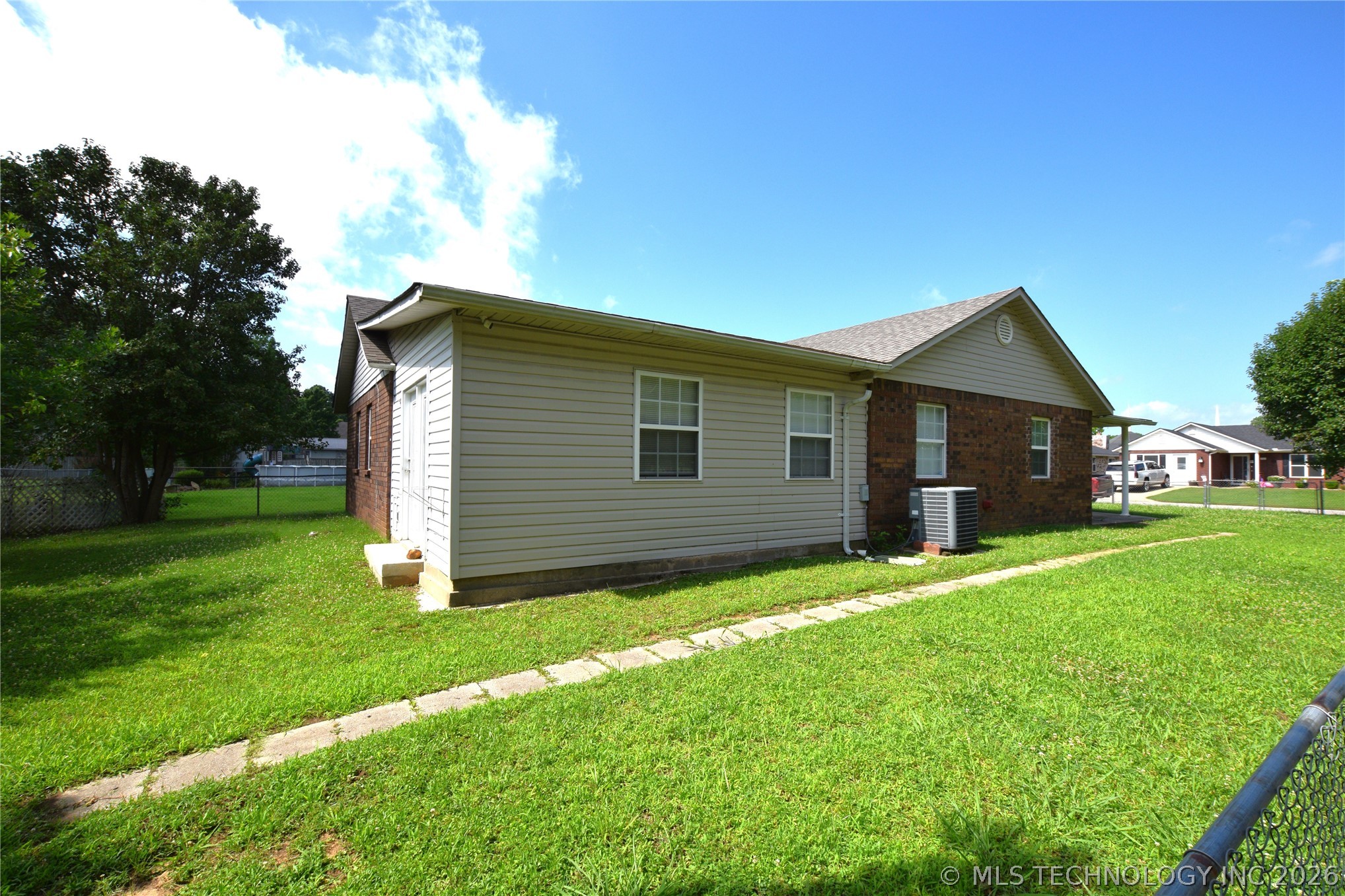 1122 Green Street Sallisaw OK 74955