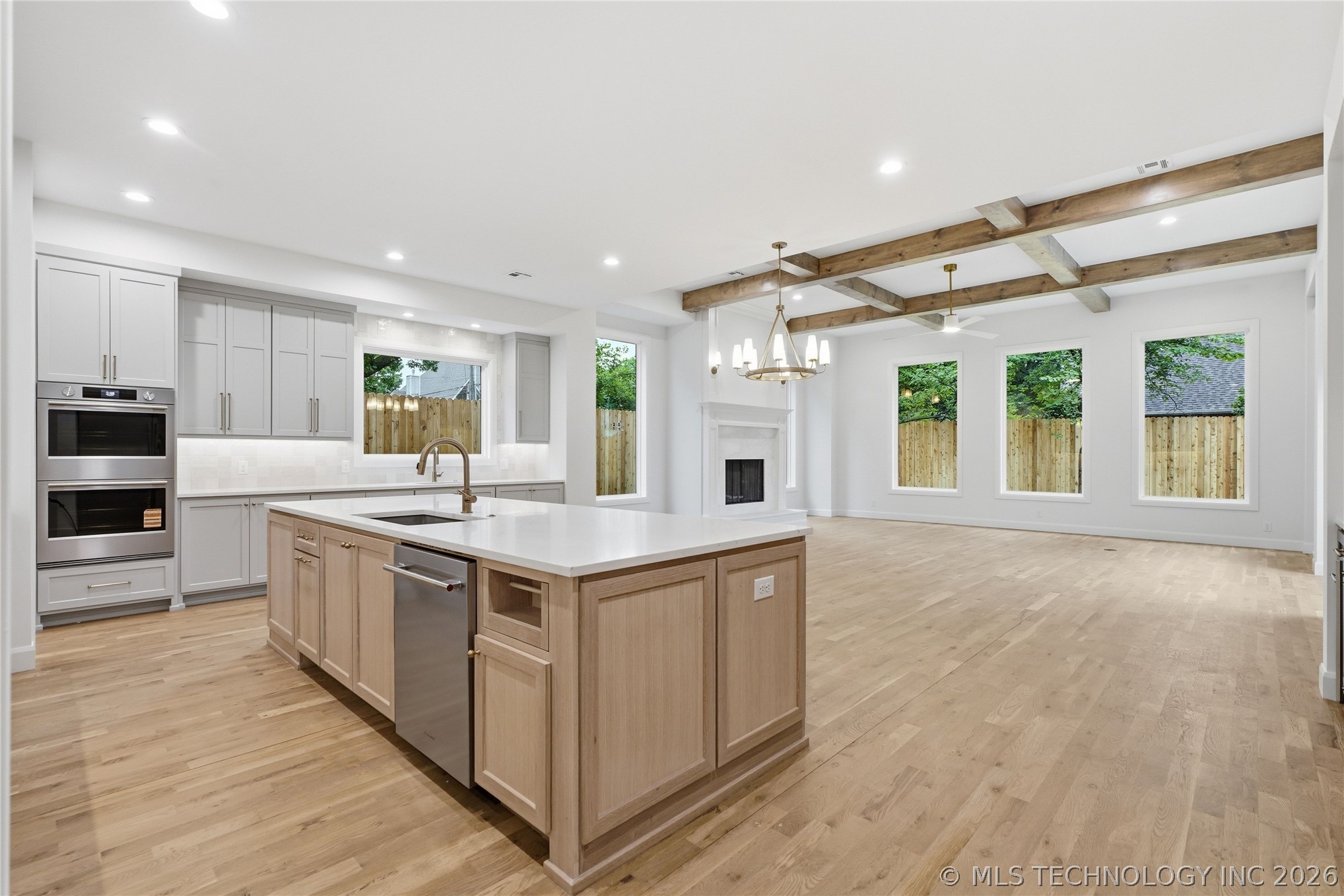 1424 E 37th Street Tulsa OK 74106