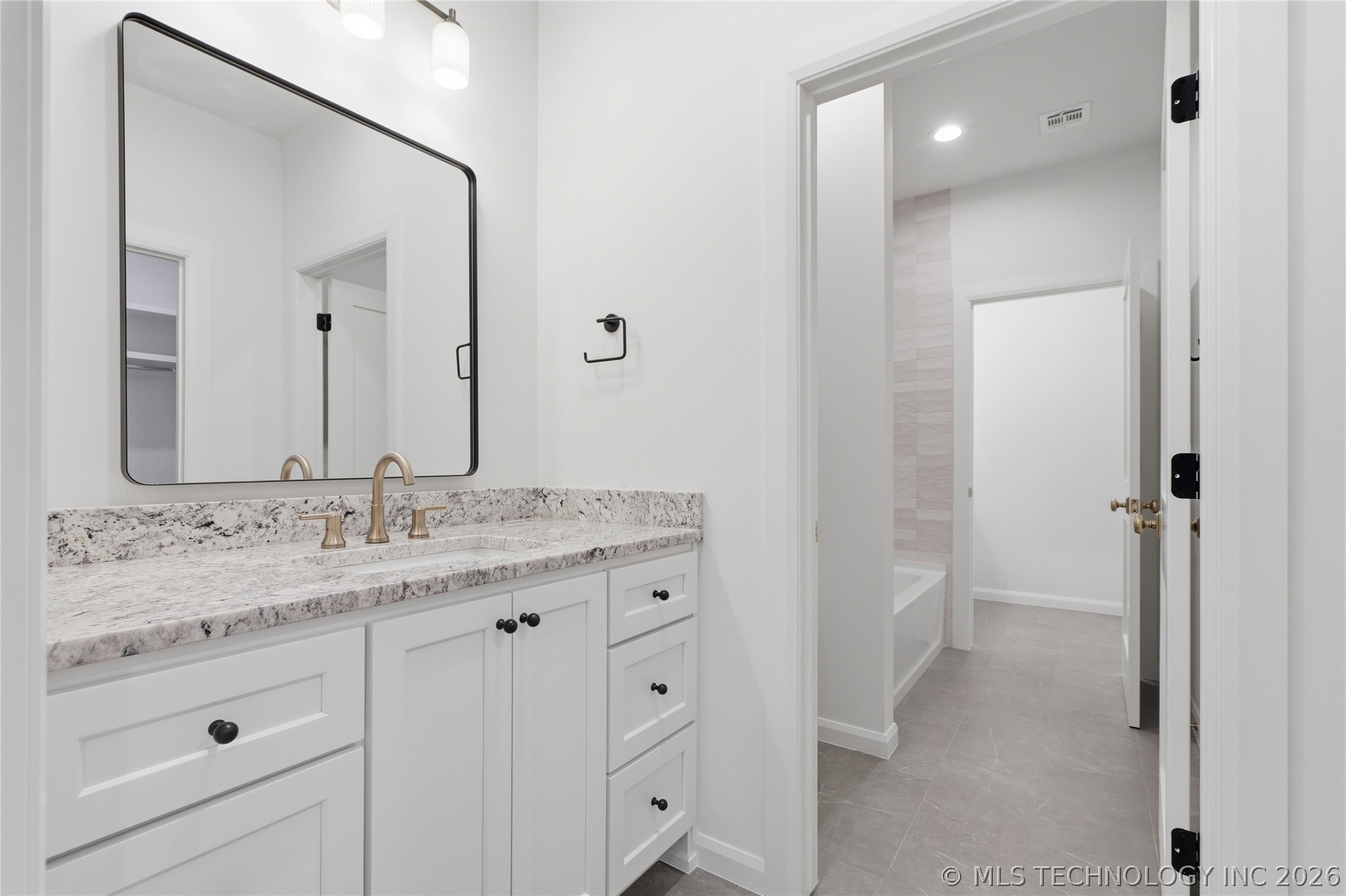 1424 E 37th Street Tulsa OK 74106