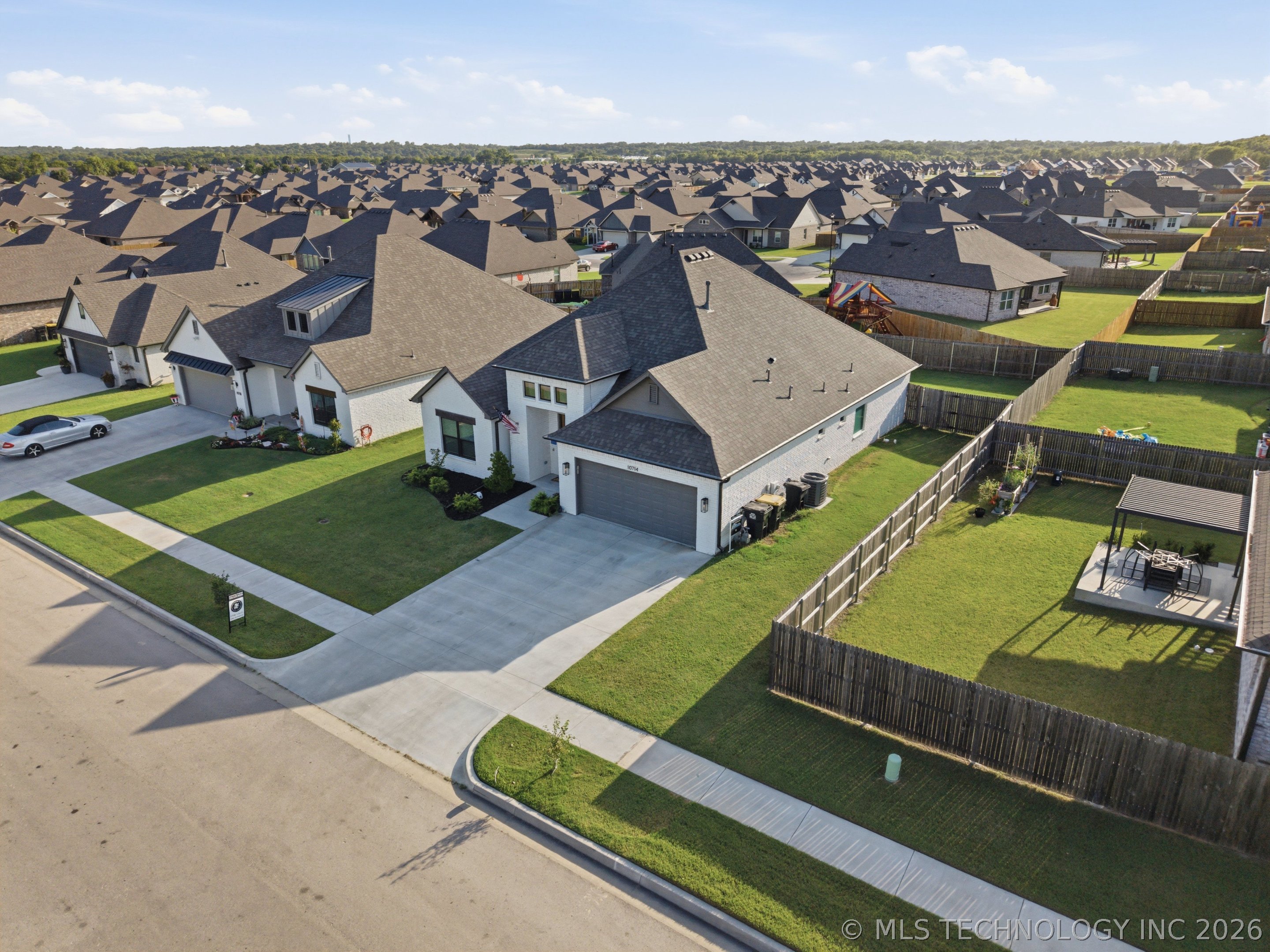 10714 S 281st East Avenue Coweta OK 74429