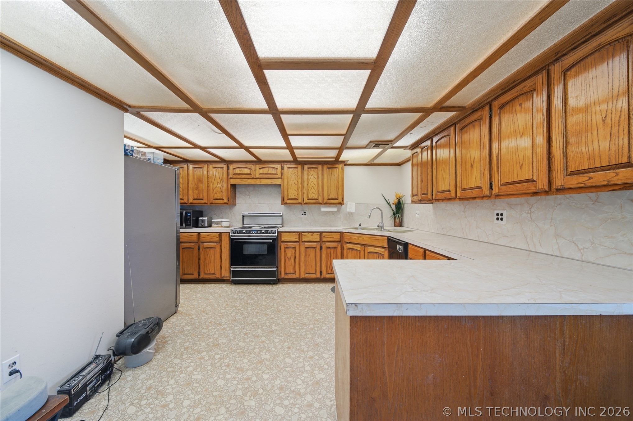13037 E 590 Road Locust Grove OK 74352