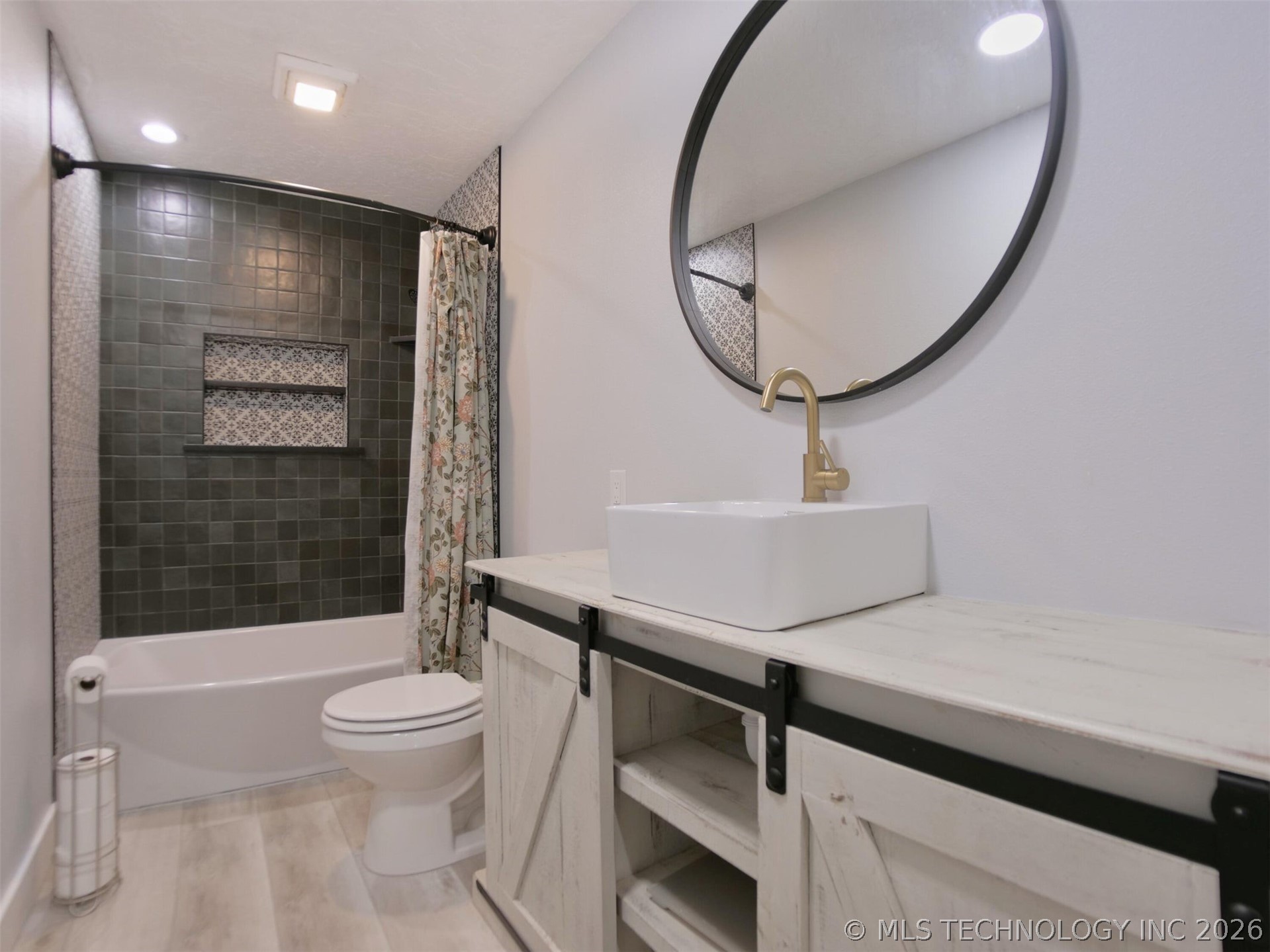 3900 S 680 Road Quapaw OK 74363