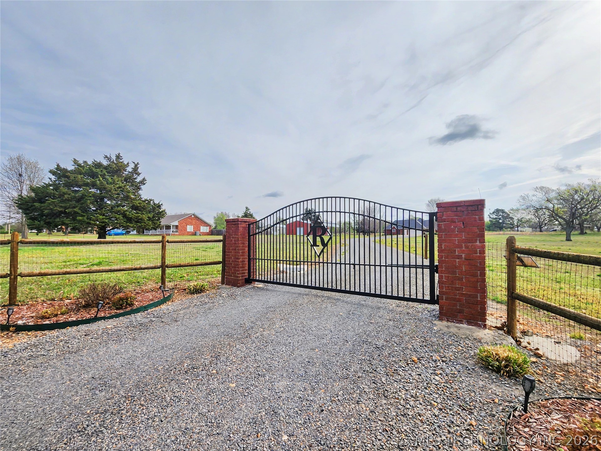 13976 N 503 Road Tahlequah OK 74464