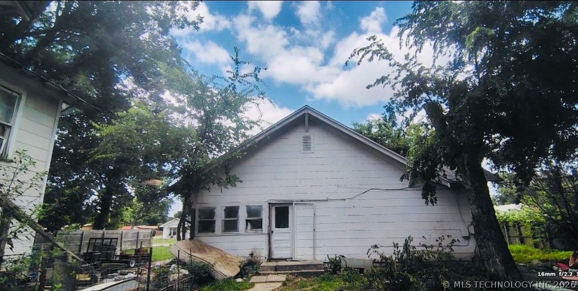 405 S 3rd Davis OK 73030