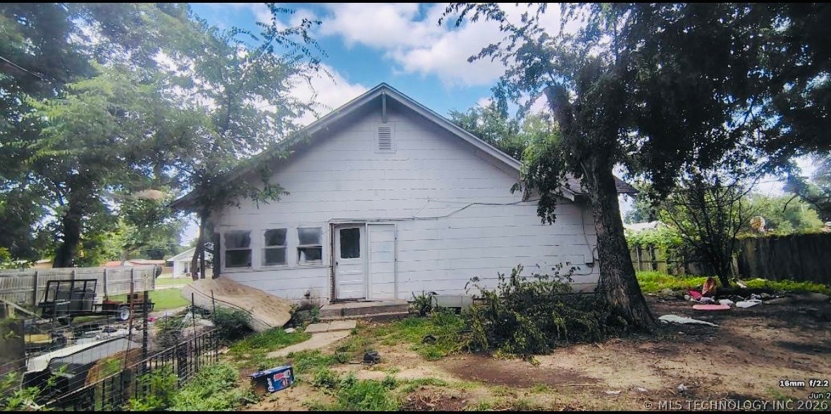 405 S 3rd Davis OK 73030